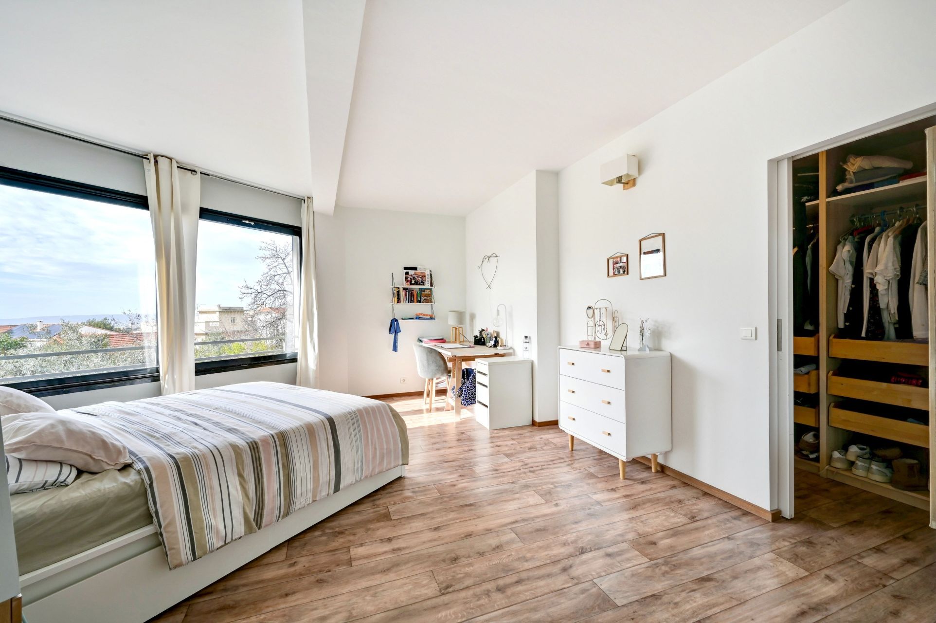 maison de luxe 10 Pièces en vente sur MARSEILLE (13012)