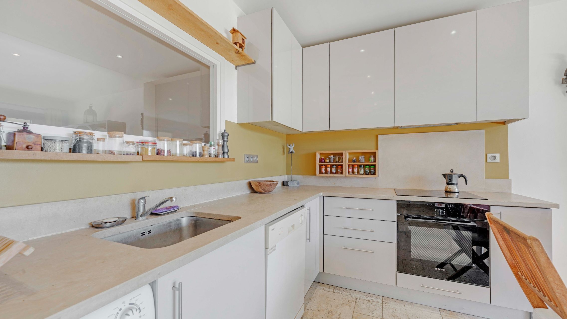 appartement de luxe 3 Pièces en vente sur LES ISSAMBRES (83380)
