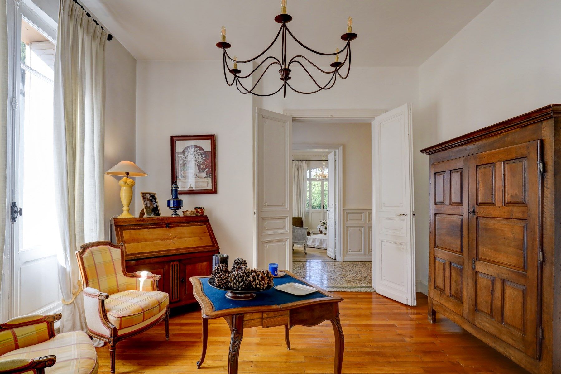townhouse 15 Rooms for sale on CASTRES (81100)