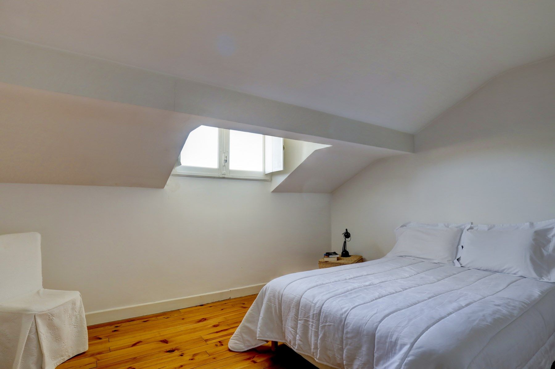 townhouse 15 Rooms for sale on CASTRES (81100)