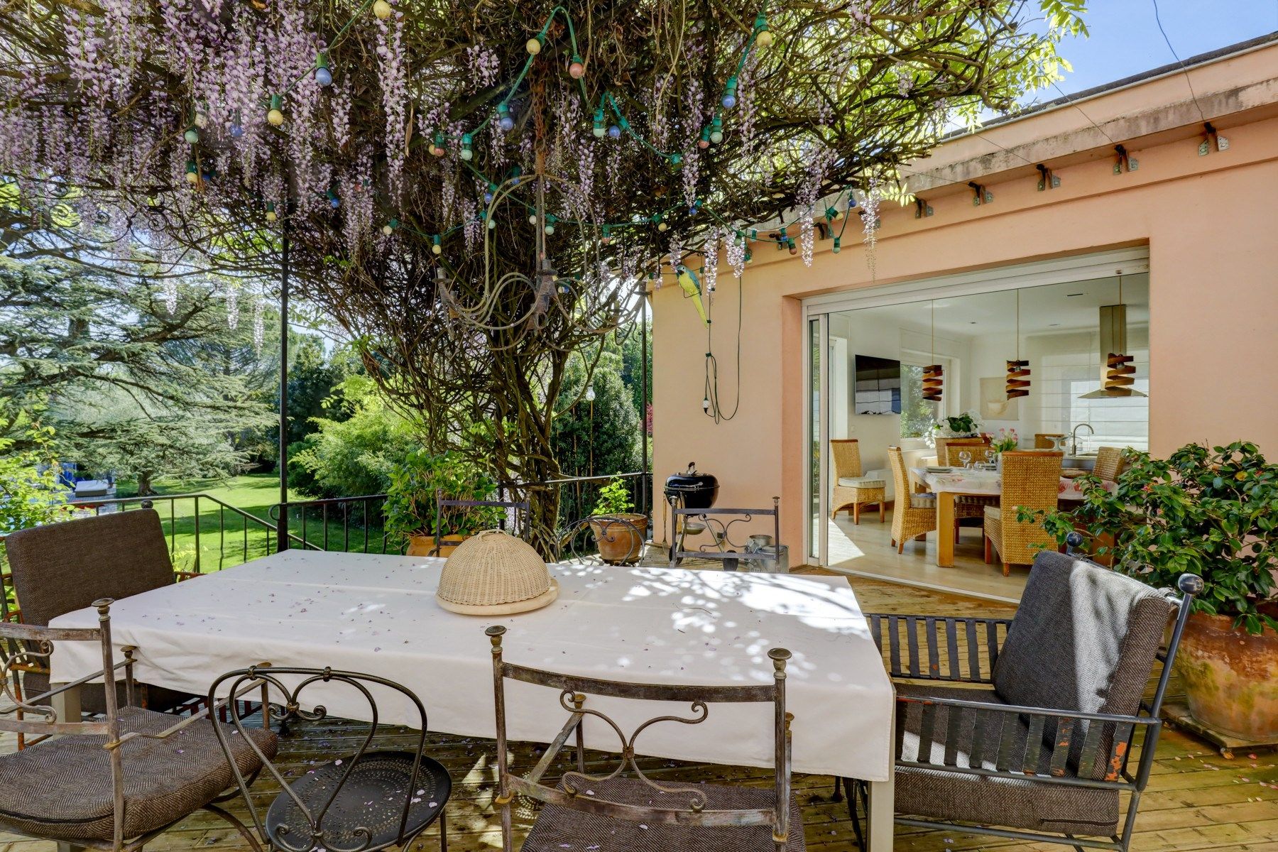 townhouse 15 Rooms for sale on CASTRES (81100)