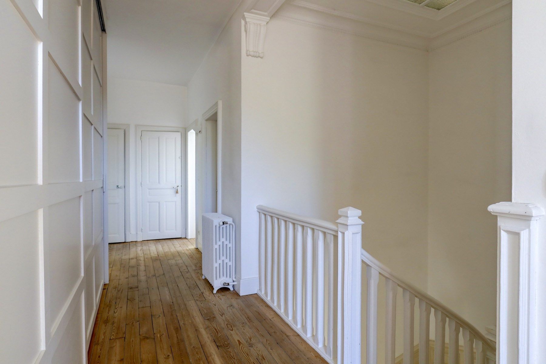 townhouse 15 Rooms for sale on CASTRES (81100)