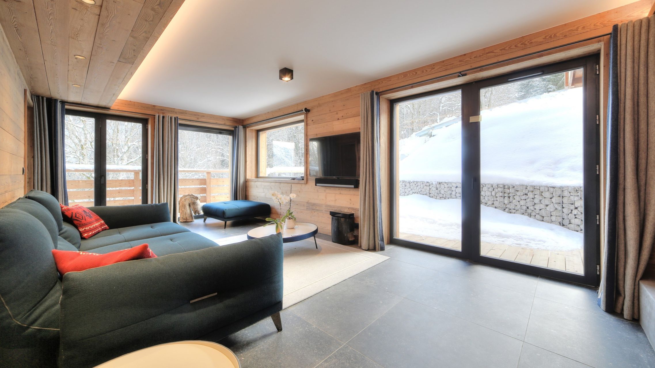 luxury chalet 12 Rooms for sale on CHAMONIX MONT BLANC (74400)