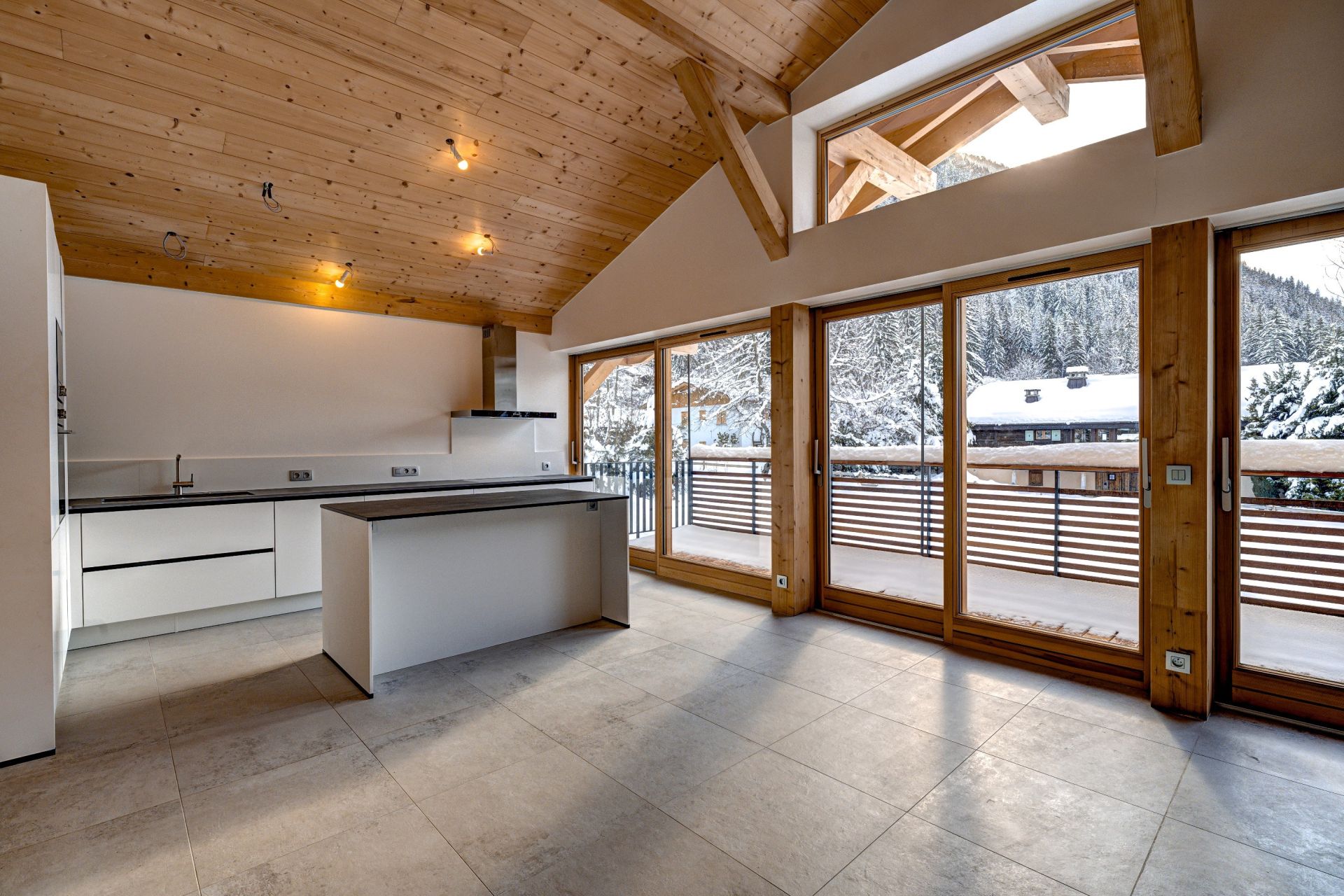 luxury chalet 7 Rooms for sale on ARGENTIERE (74400)