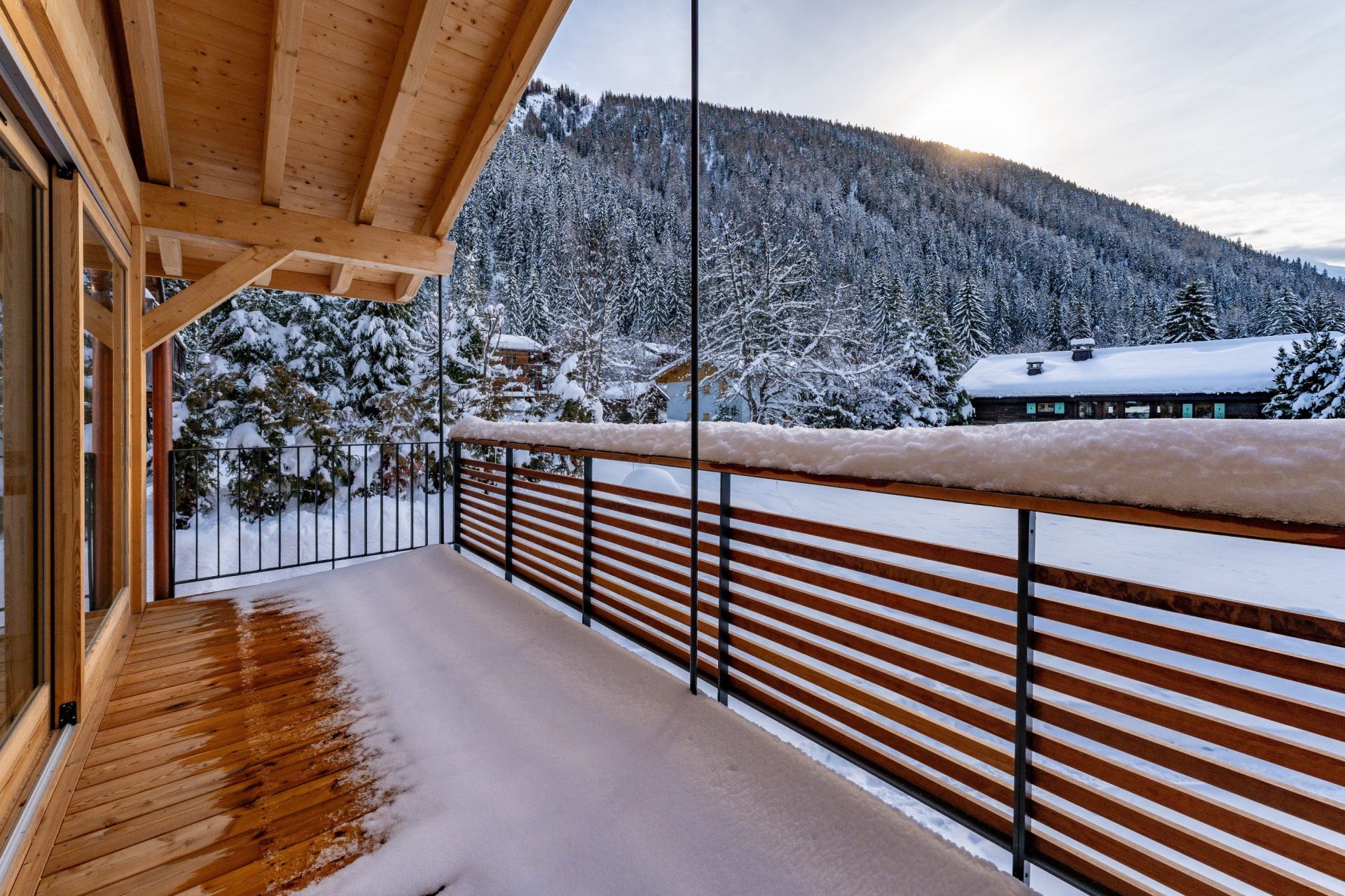 luxury chalet 7 Rooms for sale on ARGENTIERE (74400)