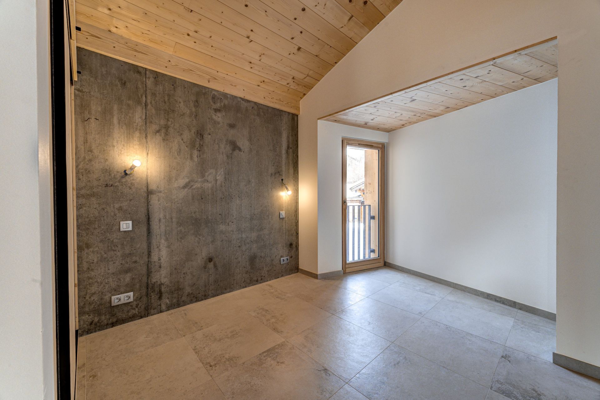 luxury chalet 7 Rooms for sale on ARGENTIERE (74400)