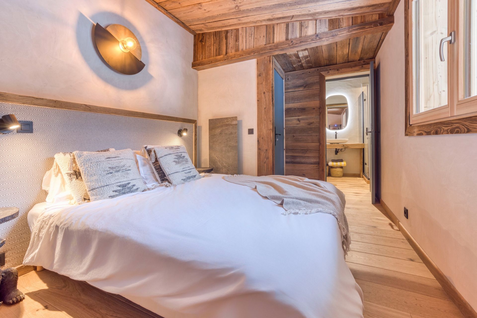 luxury chalet 6 Rooms for sale on LES HOUCHES (74310)