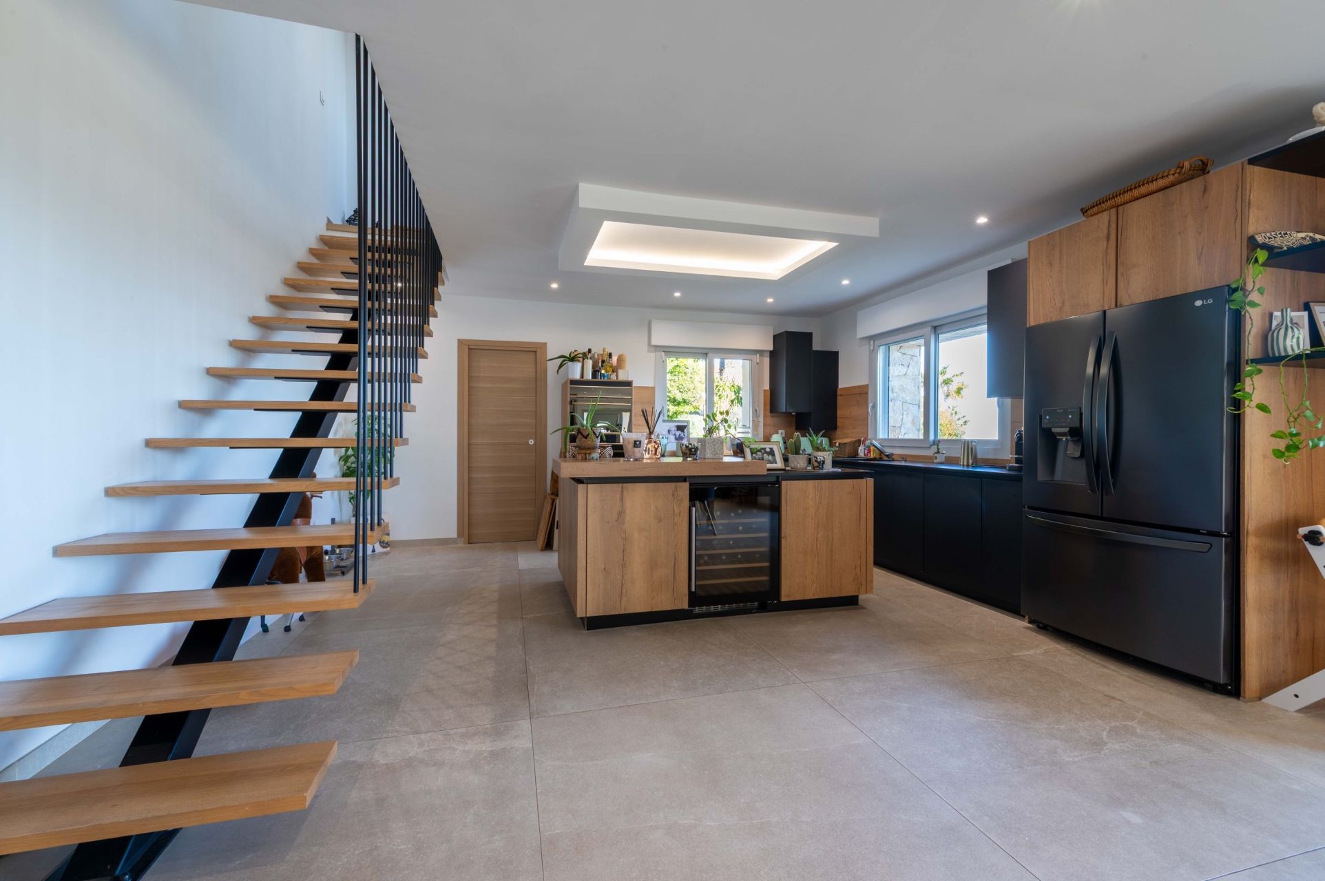 luxury villa 6 Rooms for sale on LE GOLFE JUAN (06220)