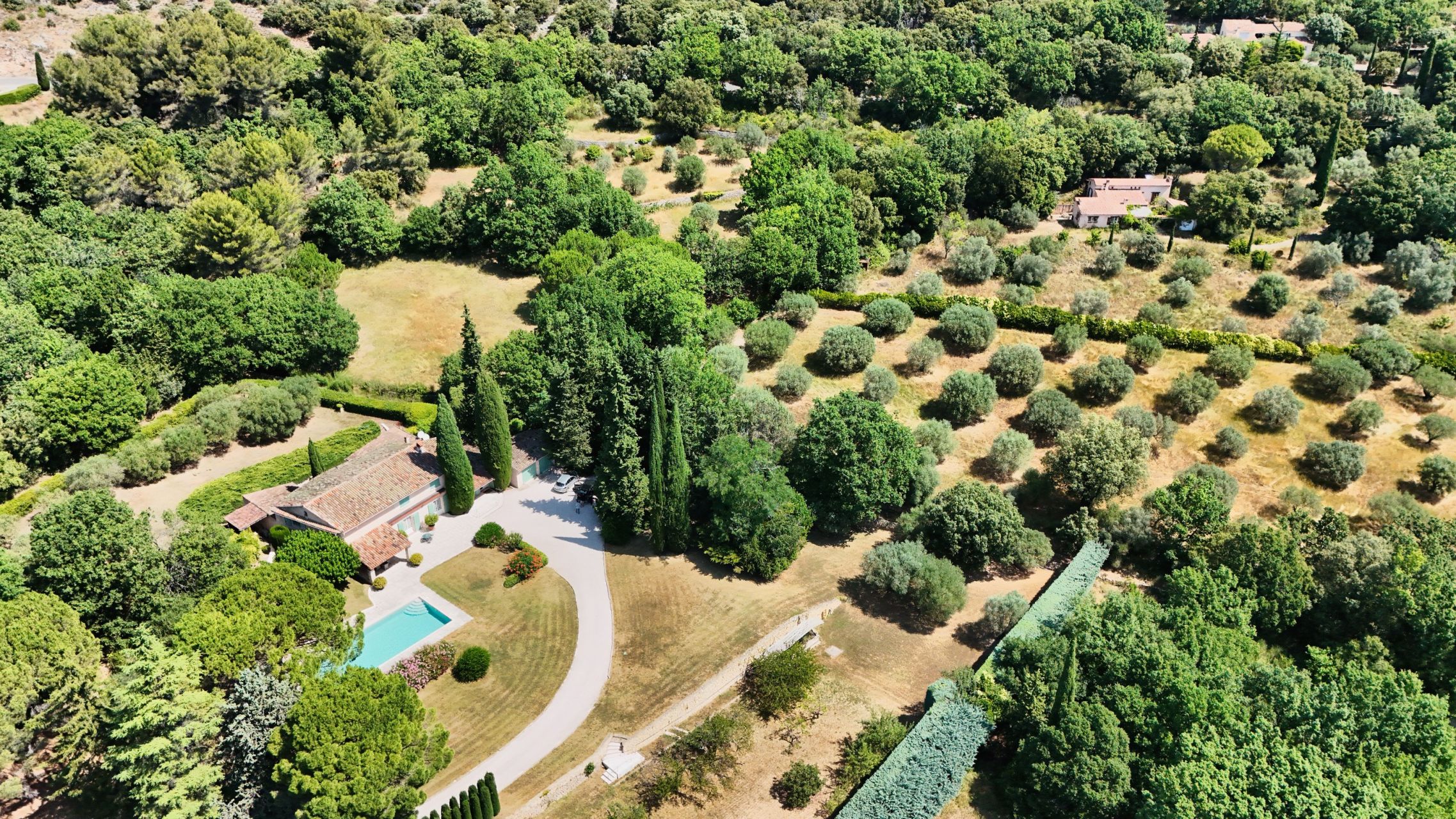 bastide 11 Rooms for sale on MOISSAC BELLEVUE (83630)