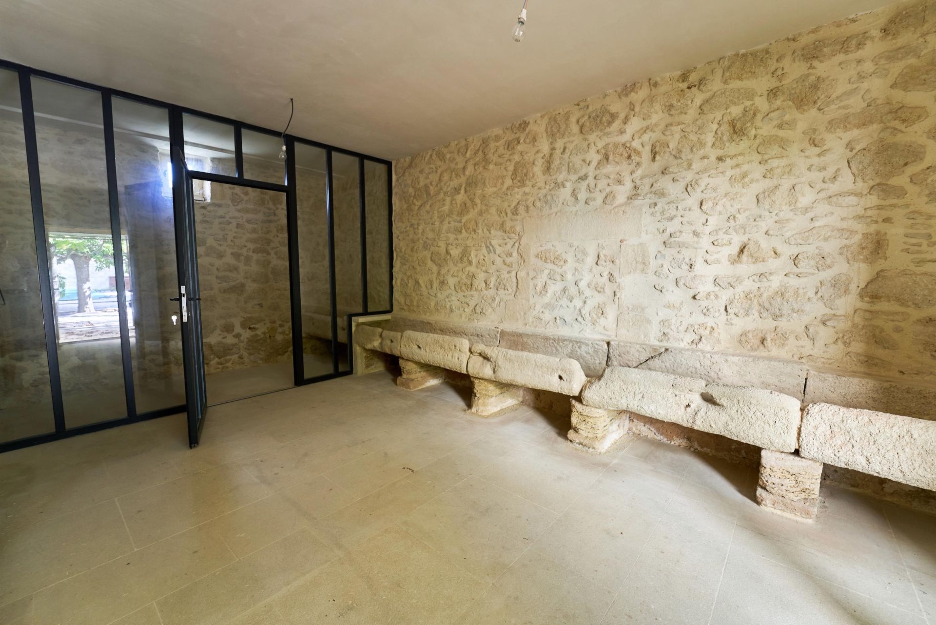 mas 8 Pièces en vente sur UZES (30700)