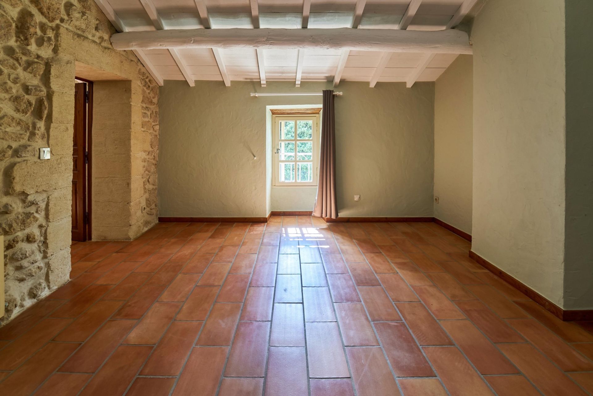 mas 8 Pièces en vente sur UZES (30700)
