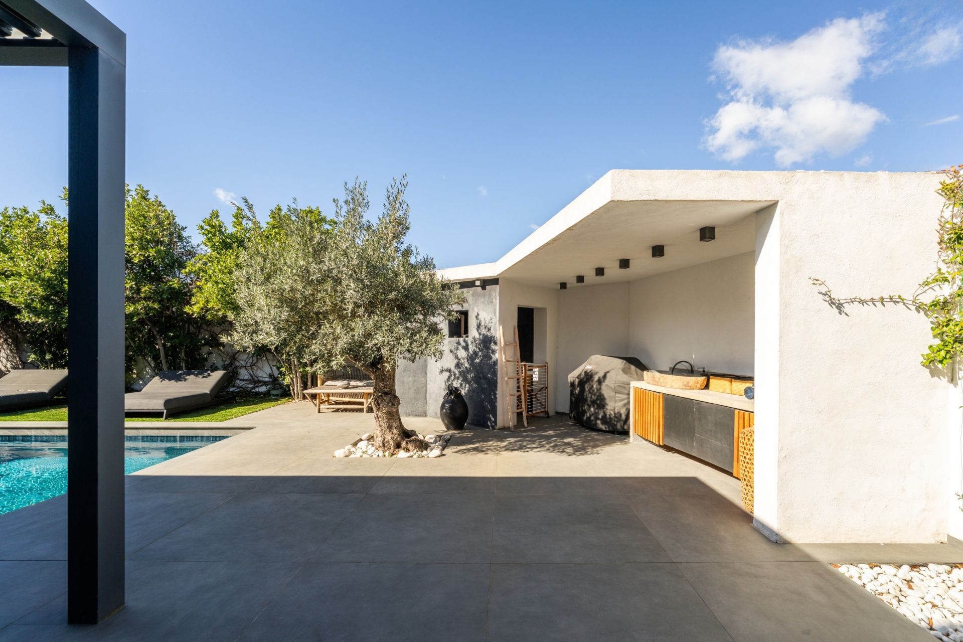 maison de luxe 6 Pièces en vente sur MARSEILLE (13008)