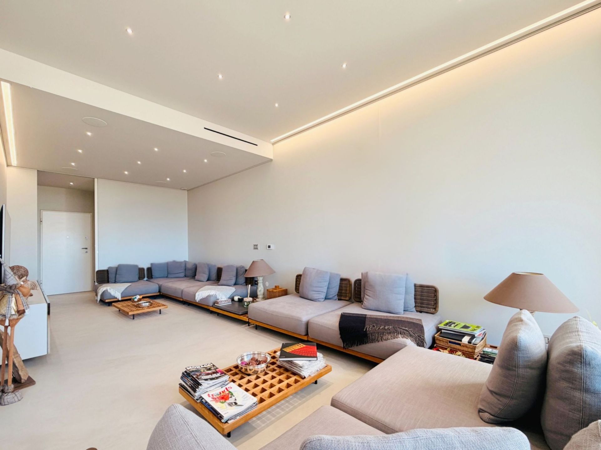 duplex de luxe 4 Pièces en vente sur MONACO (98000)