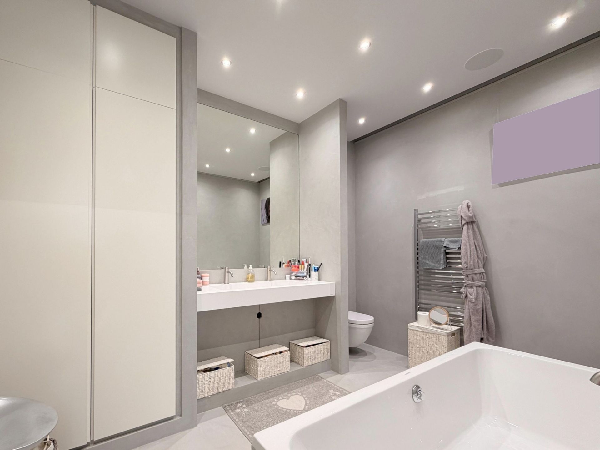 luxury duplex 4 Rooms for sale on MONACO (98000)