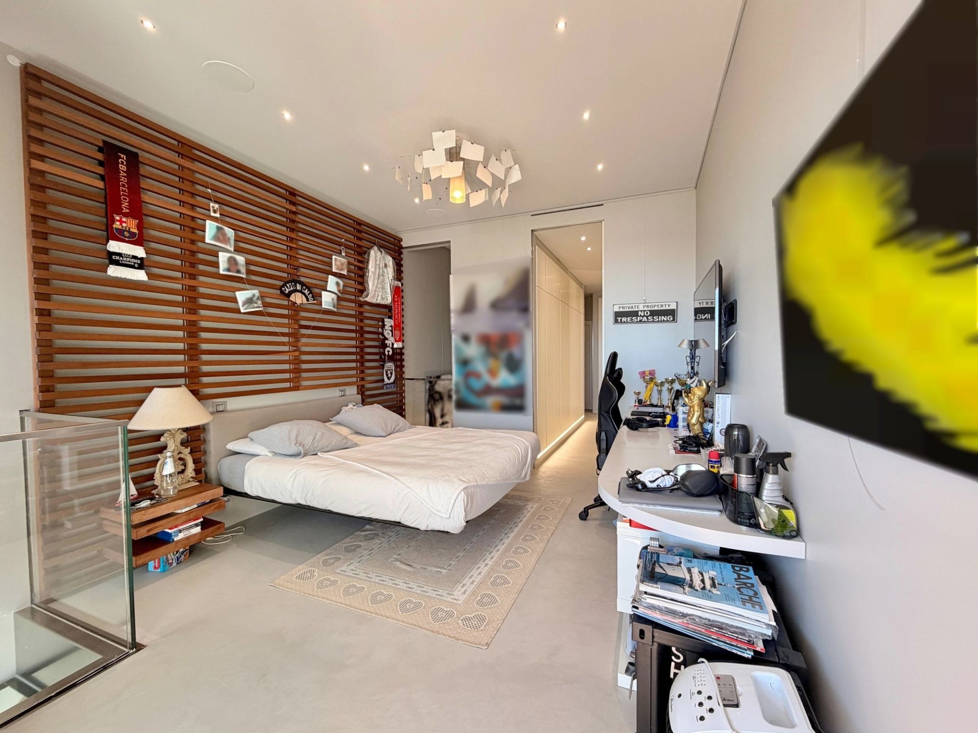 luxury duplex 4 Rooms for sale on MONACO (98000)