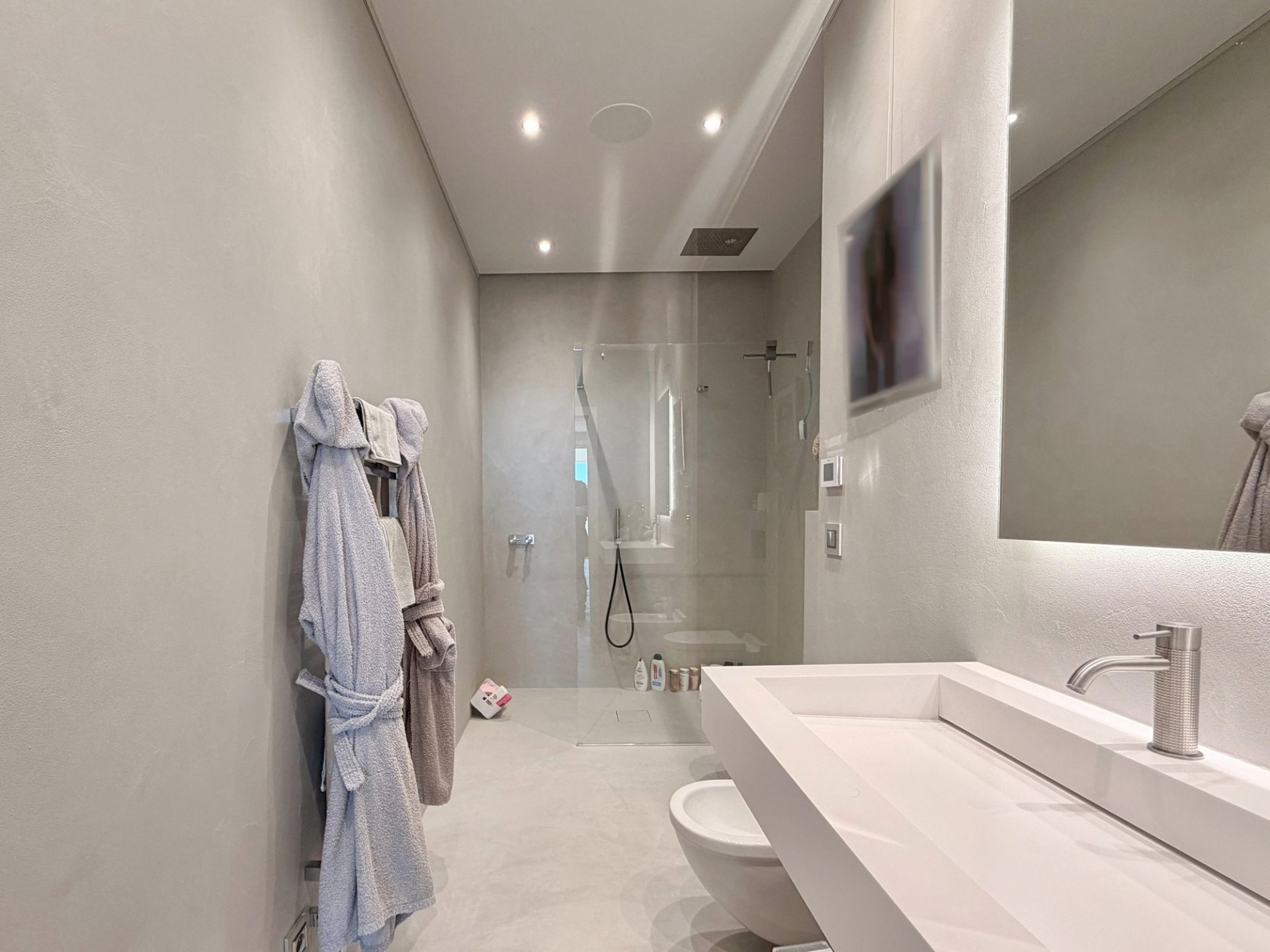 luxury duplex 4 Rooms for sale on MONACO (98000)