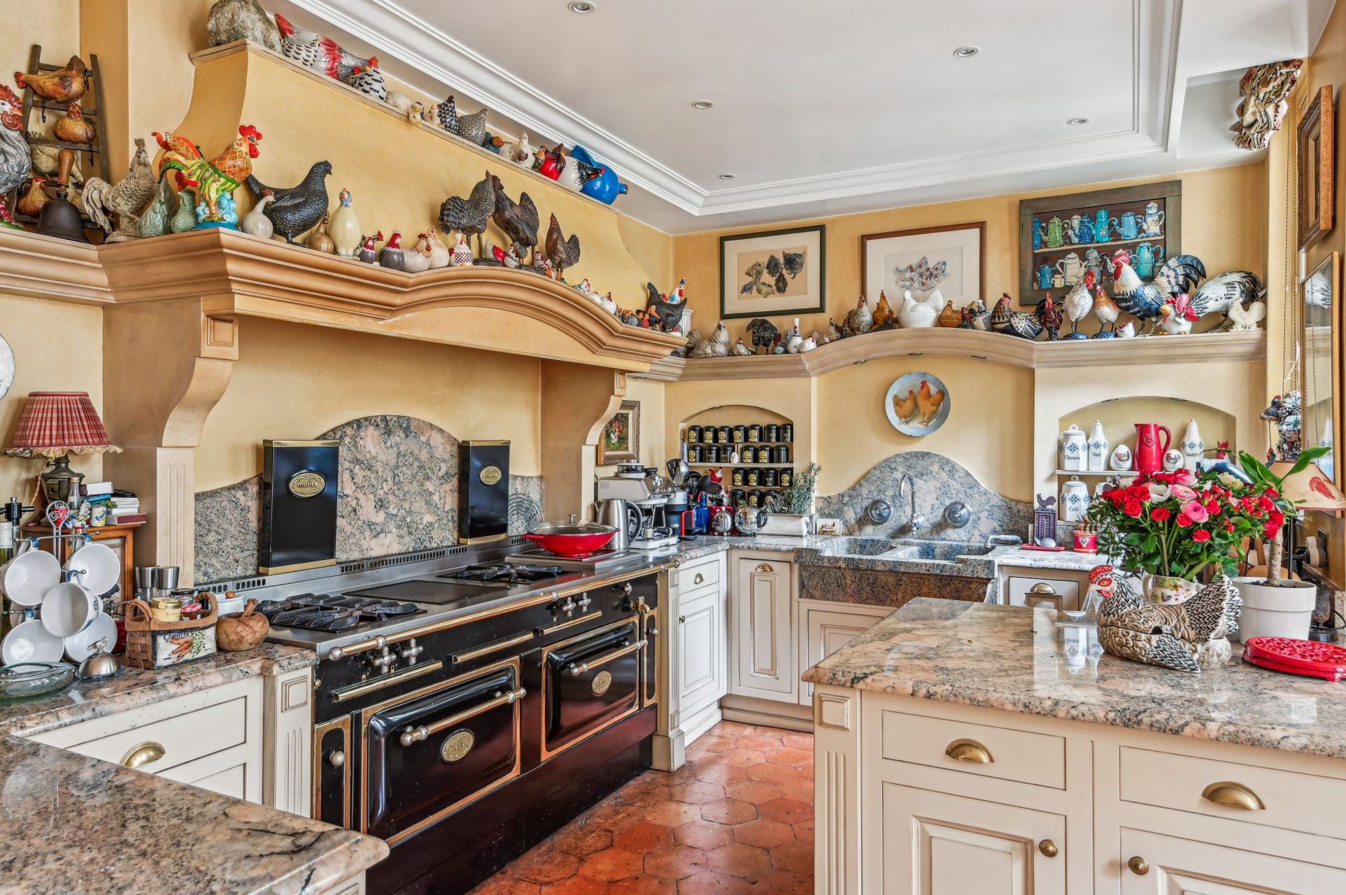 hôtel particulier 14 Pièces en vente sur PARIS (75016)