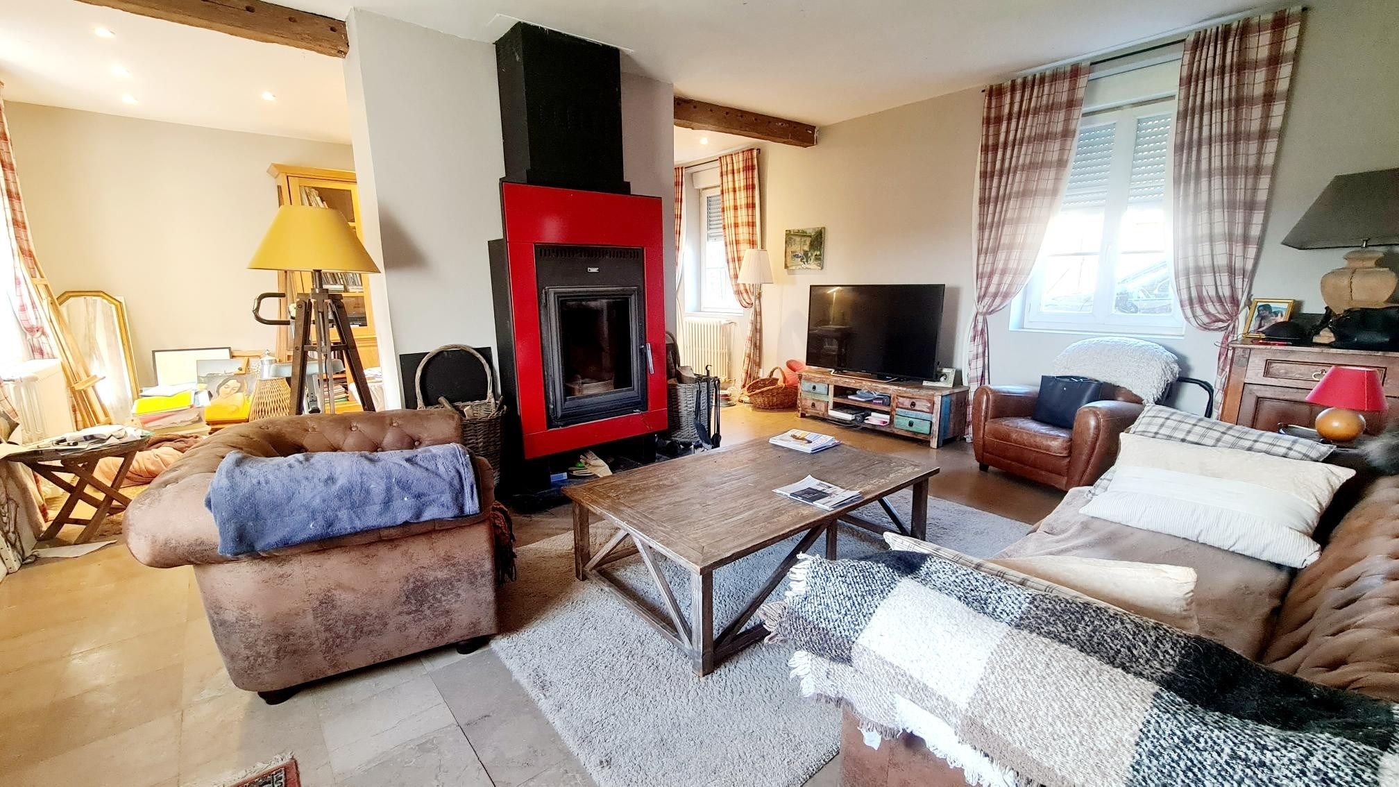 maison de luxe 8 Pièces en vente sur MOYAUX (14590)