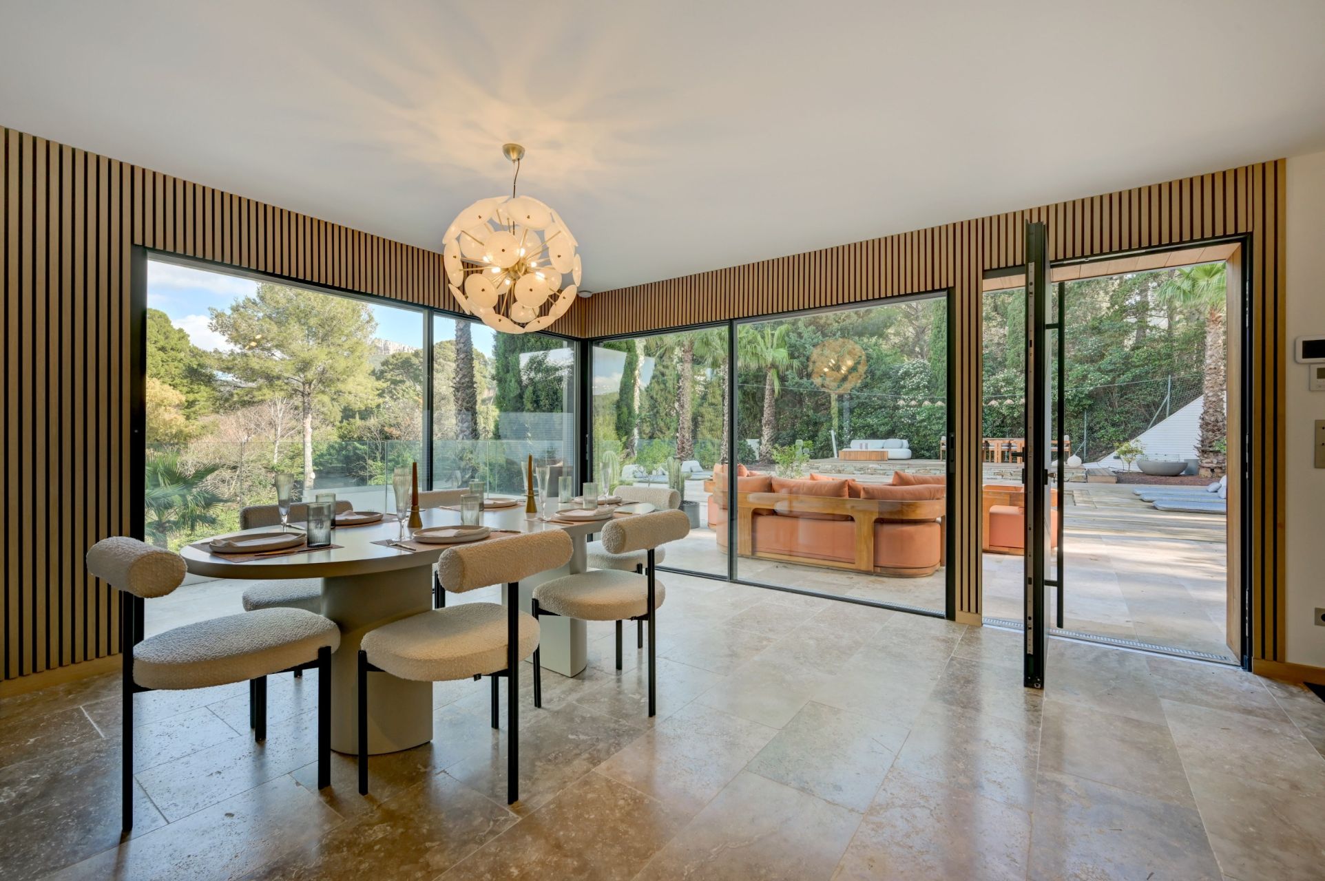 maison de luxe 8 Pièces en vente sur CASSIS (13260)