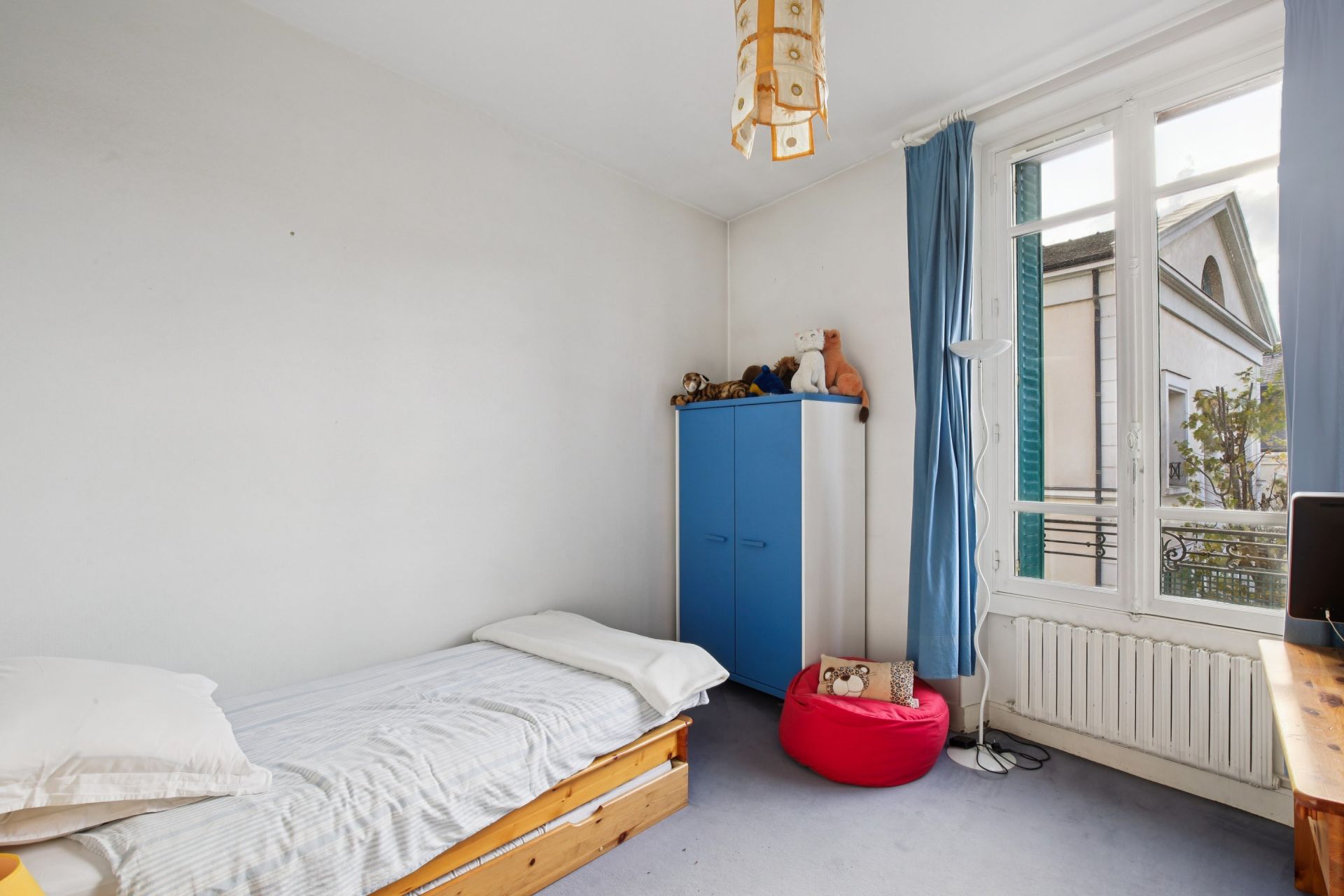 luxury house 7 Rooms for sale on ST GERMAIN EN LAYE (78100)