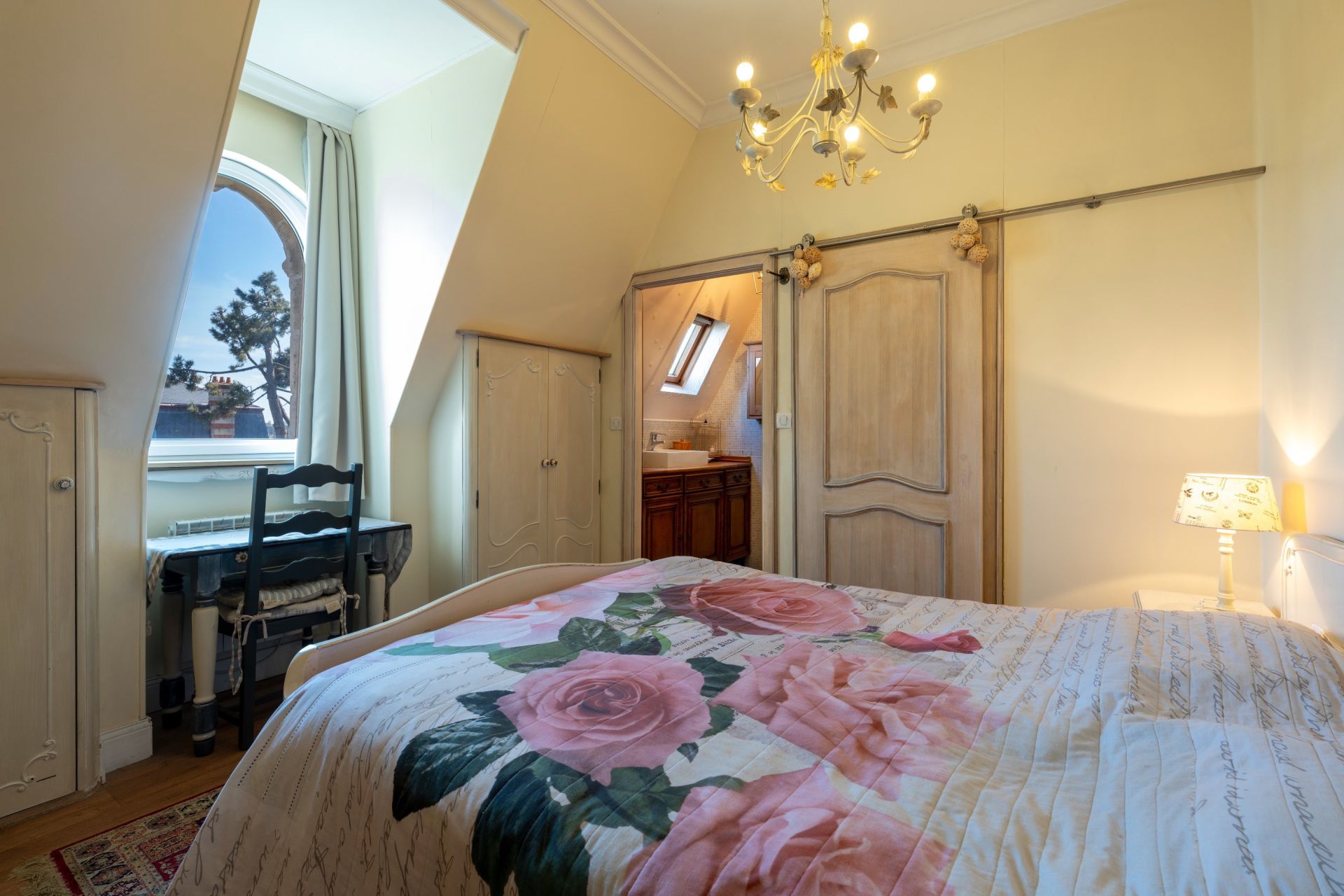 luxury apartment 3 Rooms for sale on ROYAN (17200)