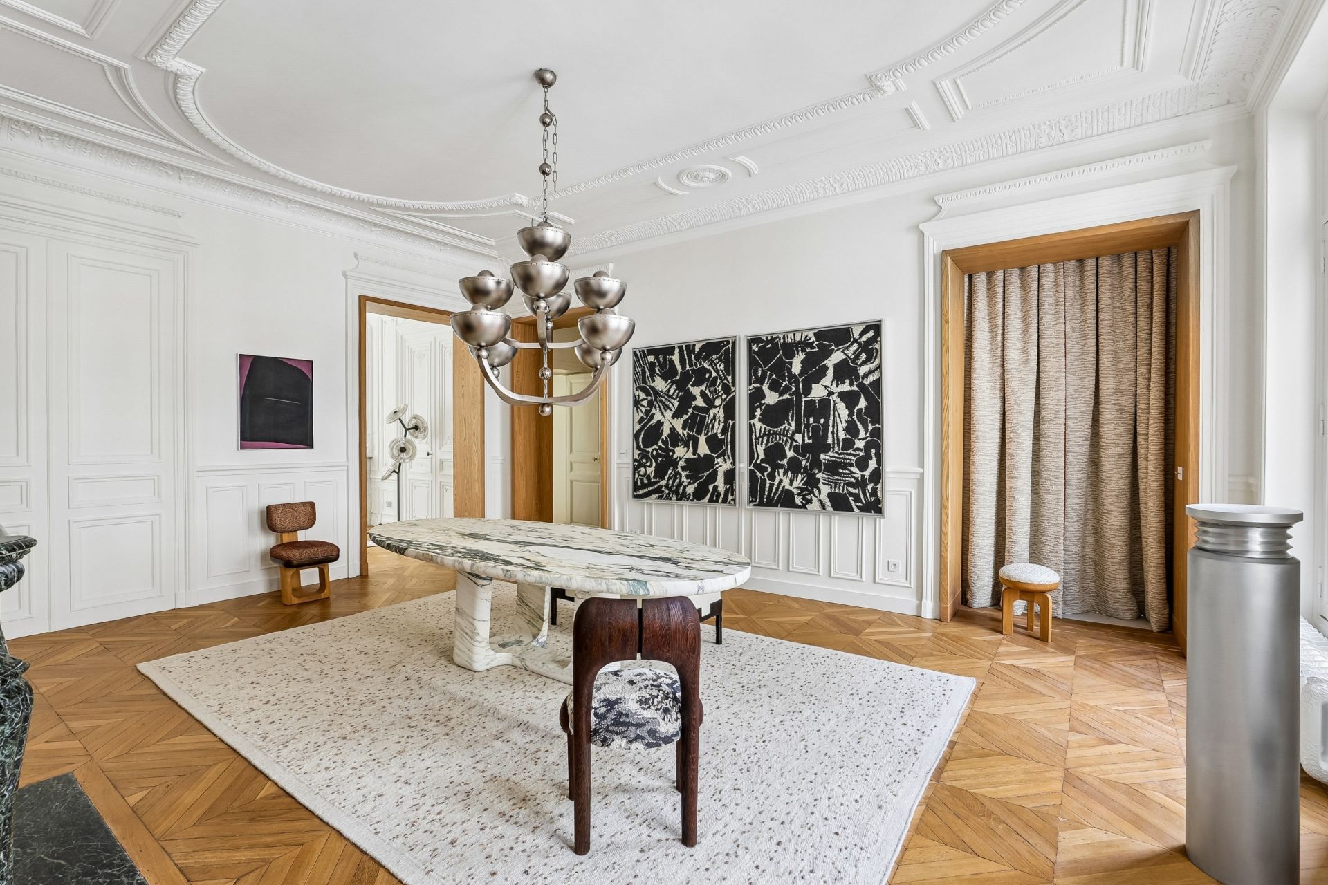 luxury apartment 6 Rooms for sale on PARIS (75008)
