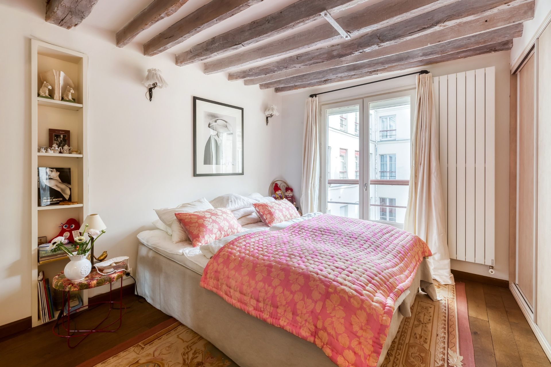 luxury apartment 5 Rooms for sale on PARIS (75007)