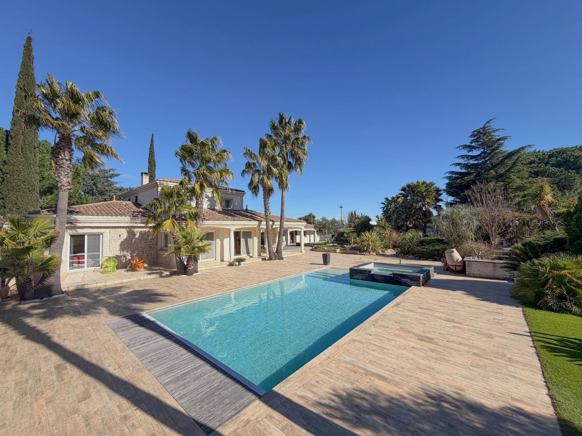 maison de luxe 7 Pièces en vente sur AGDE (34300)