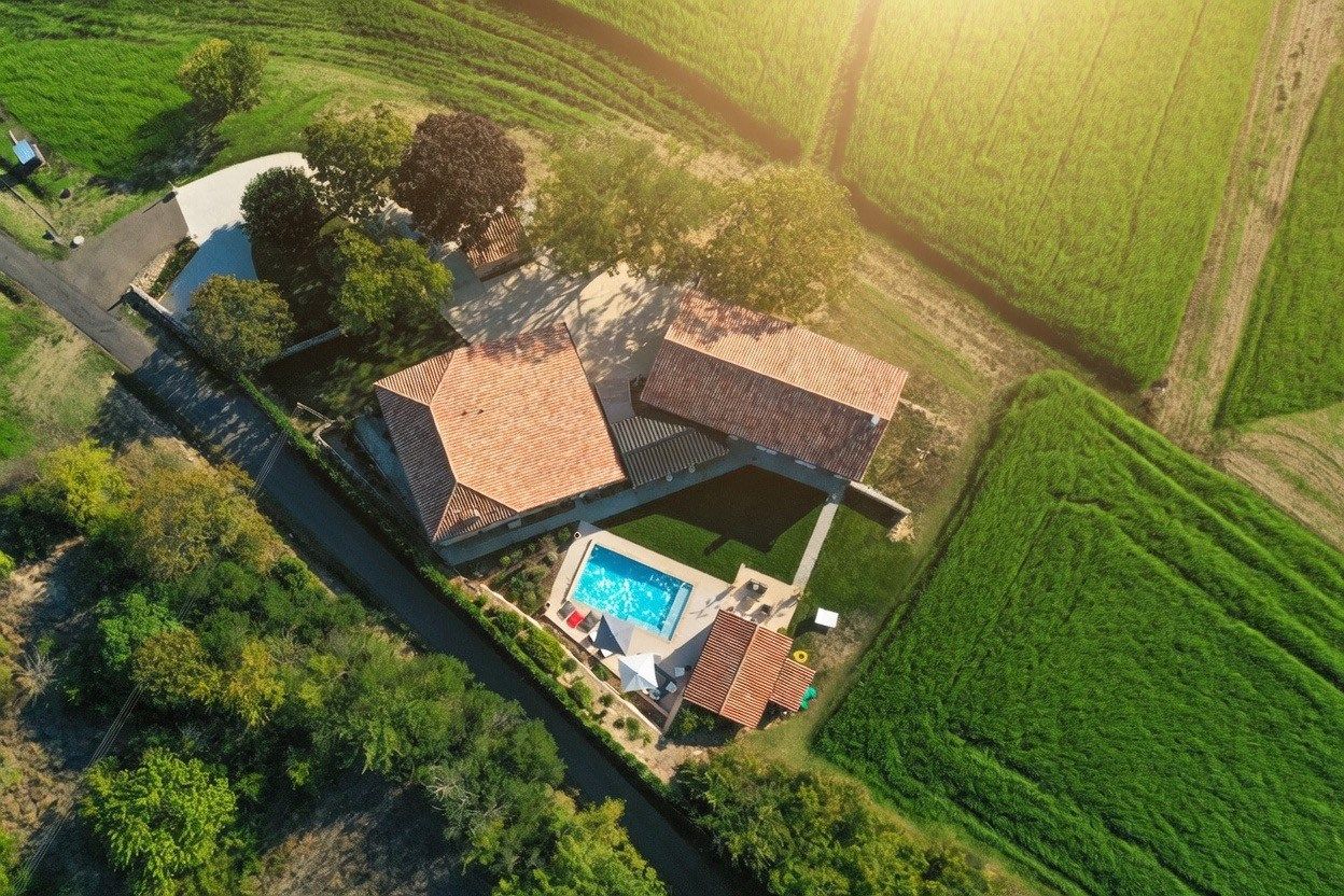 luxury house 9 Rooms for sale on LECTOURE (32700)