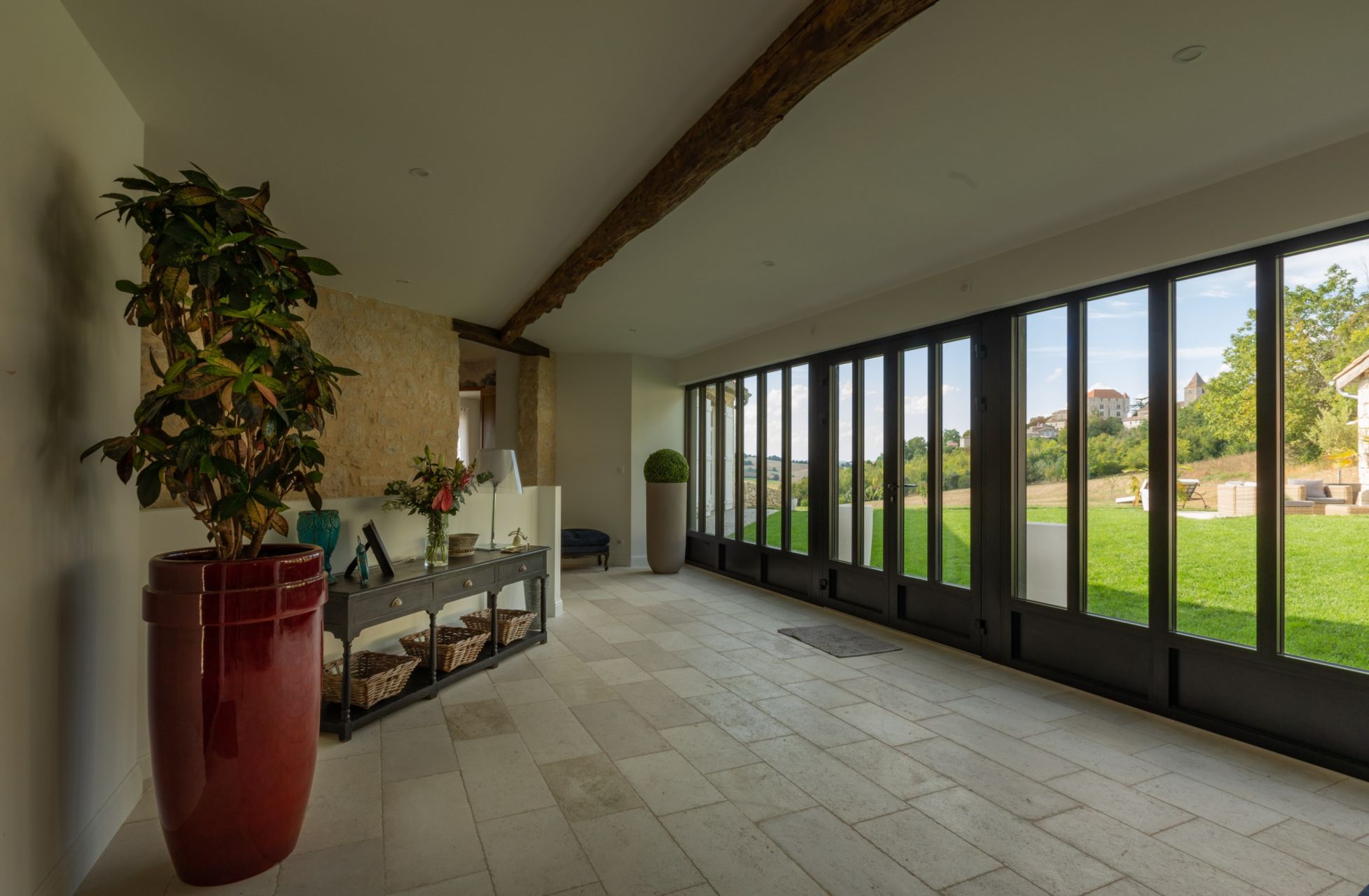 luxury house 9 Rooms for sale on LECTOURE (32700)