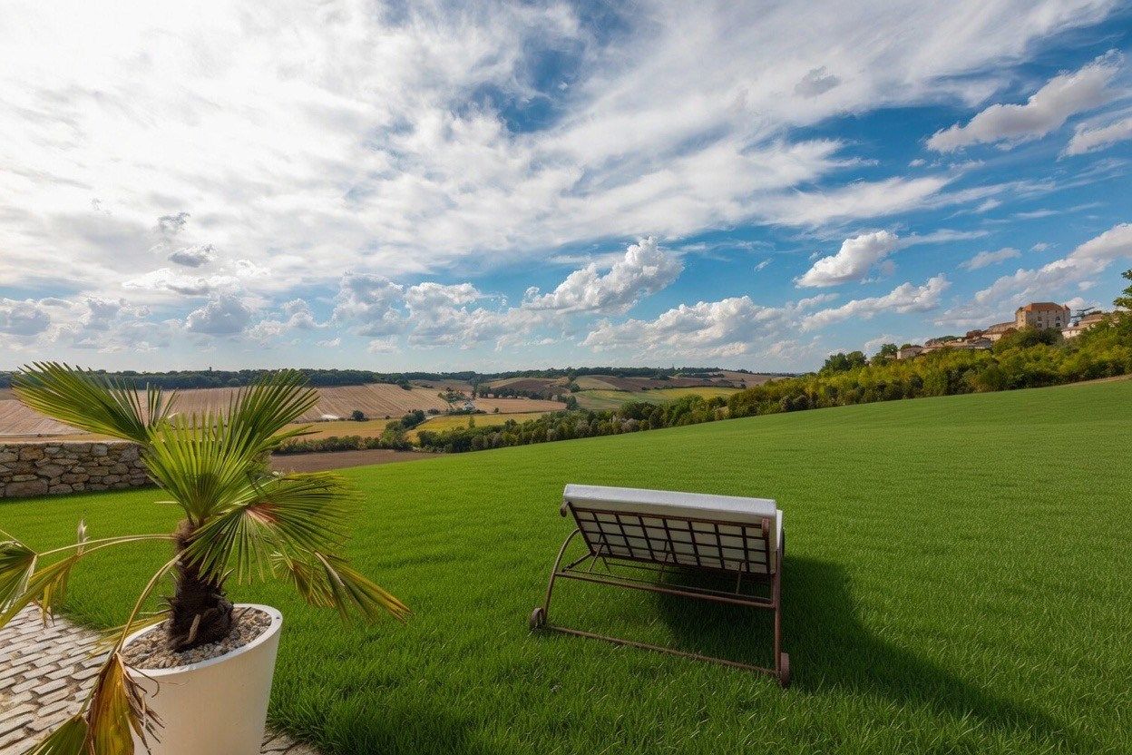 luxury house 9 Rooms for sale on LECTOURE (32700)