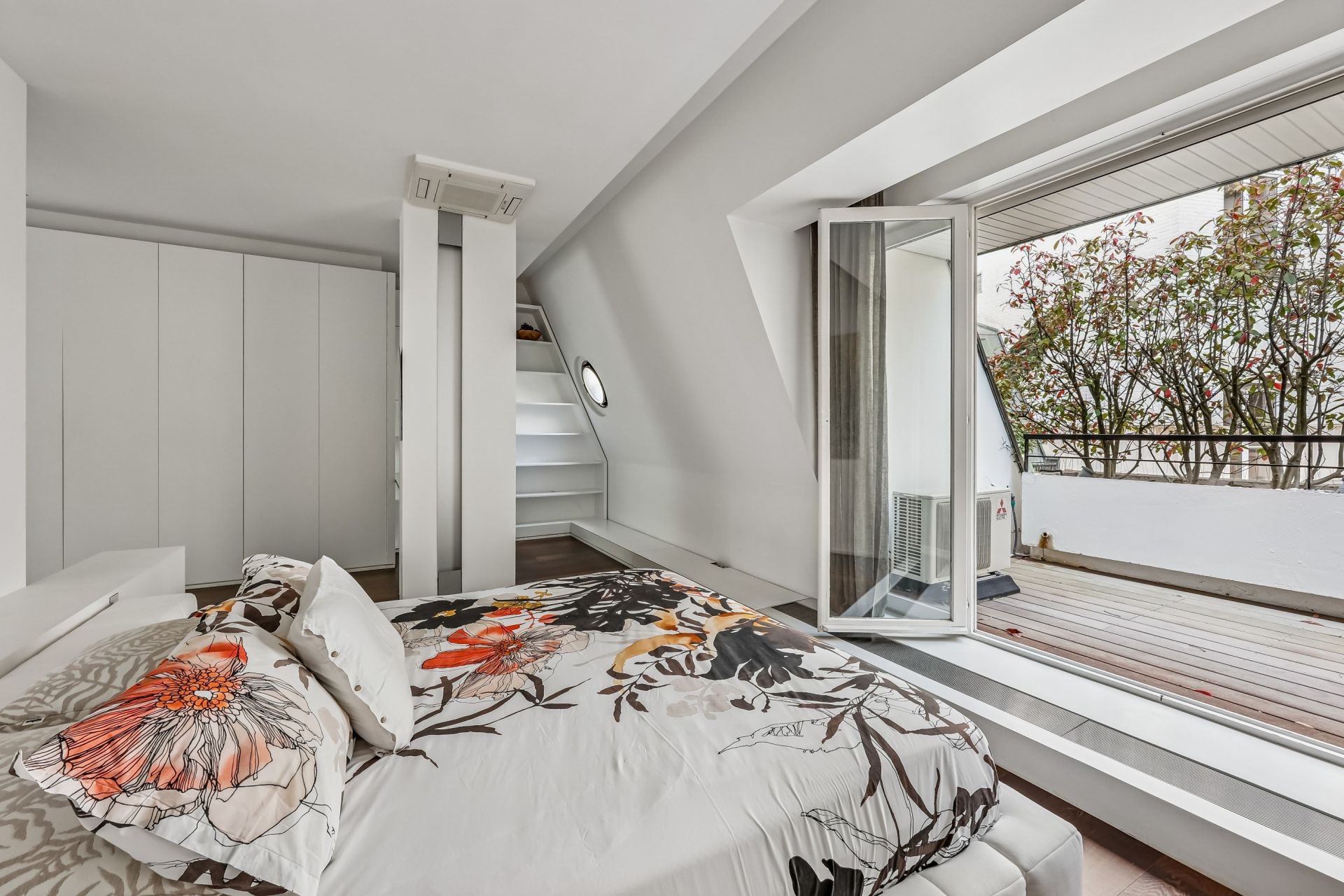 maison de luxe 6 Pièces en vente sur PARIS (75016)