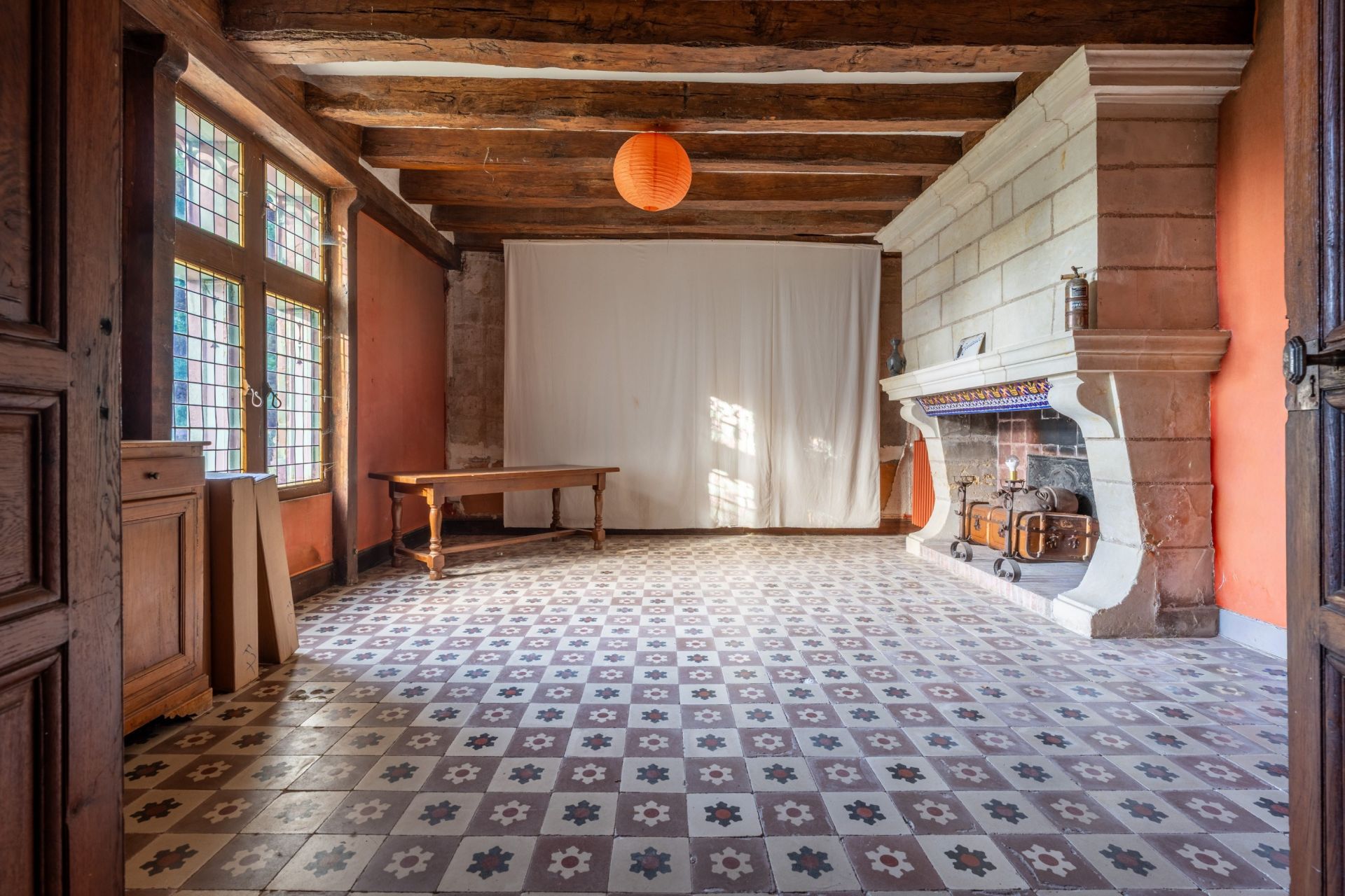 mansion 13 Rooms for sale on ROCHECORBON (37210)