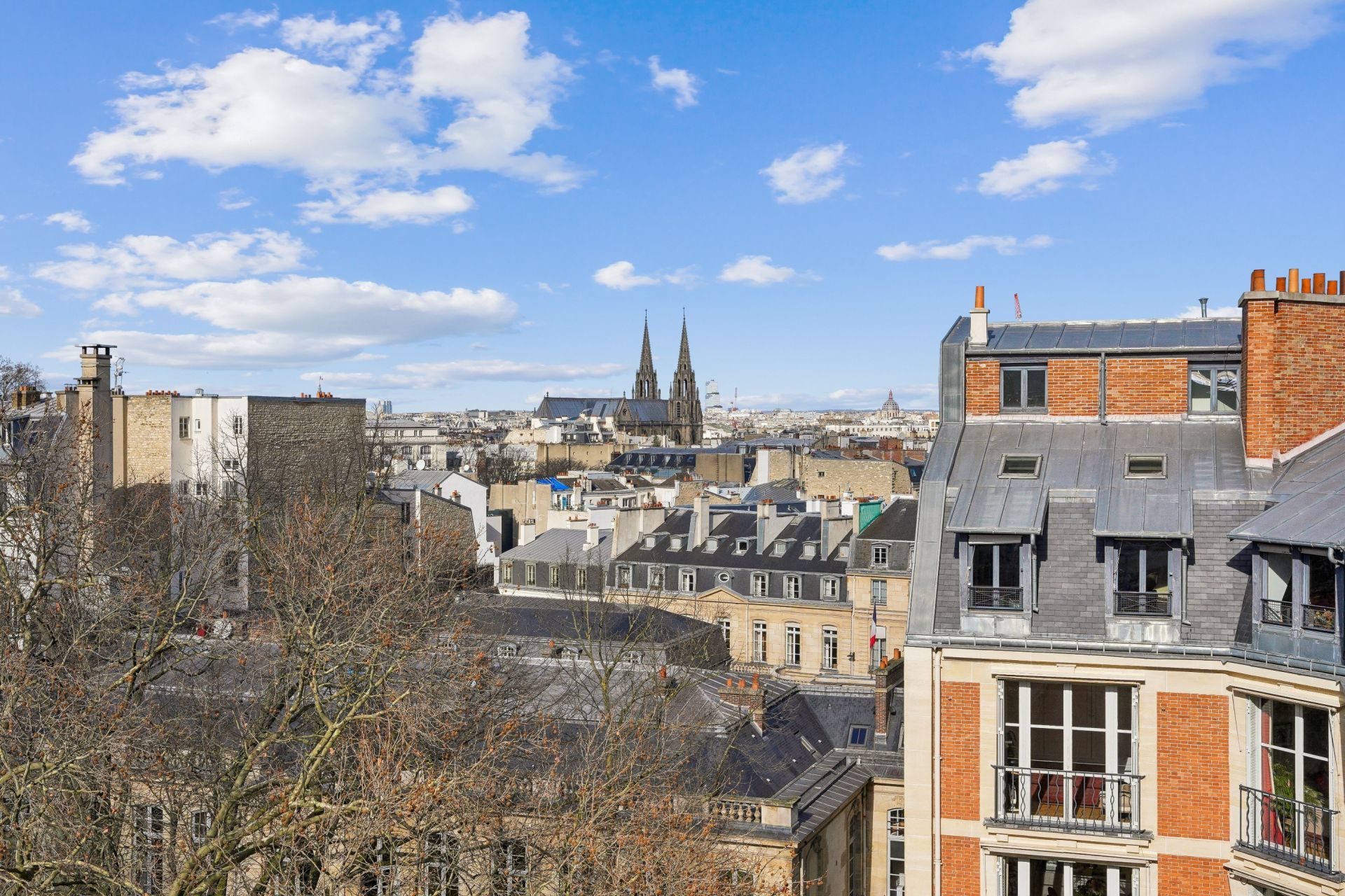 luxury apartment 3 Rooms for sale on PARIS (75007)