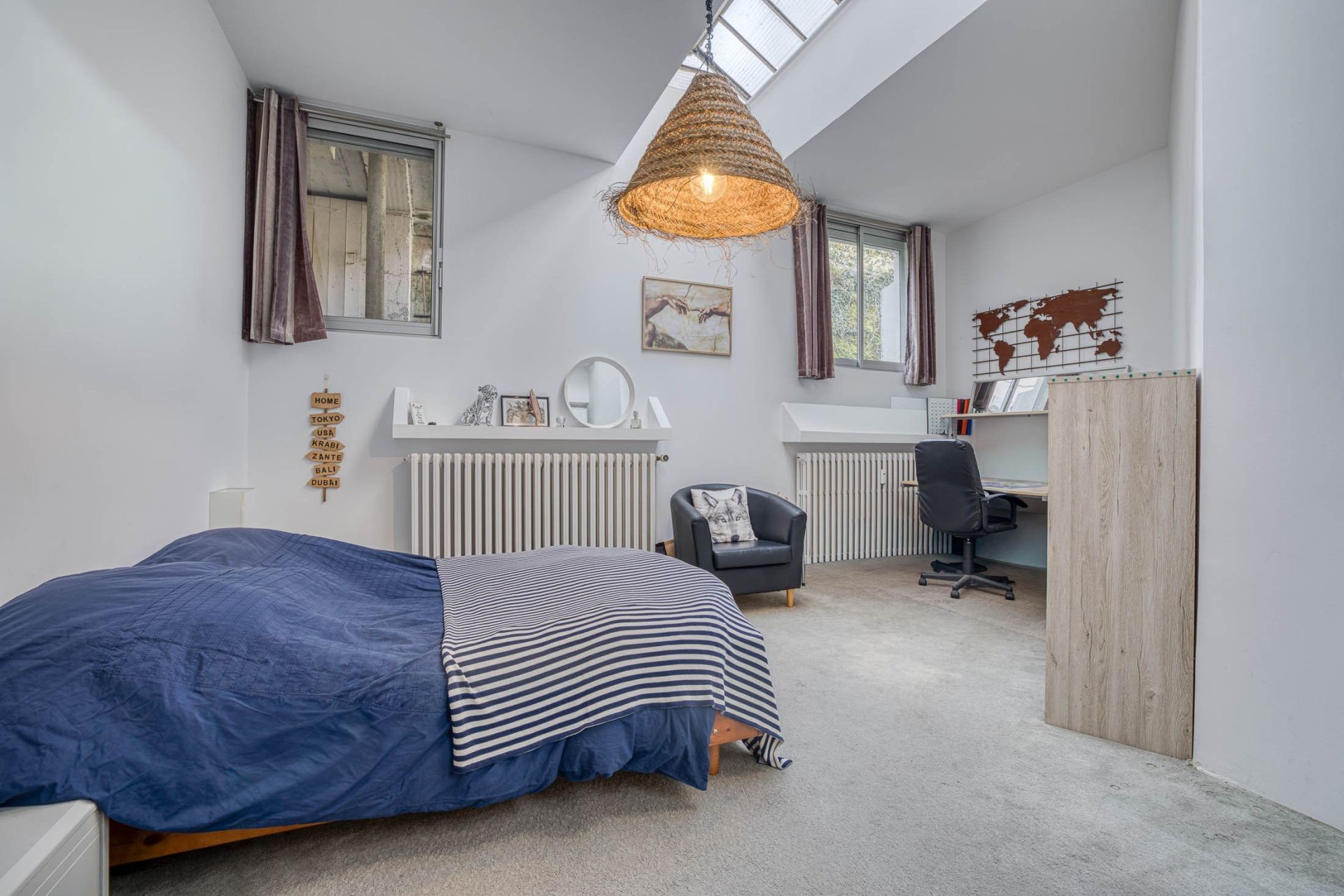 luxury apartment 6 Rooms for sale on SEVRIER (74320)