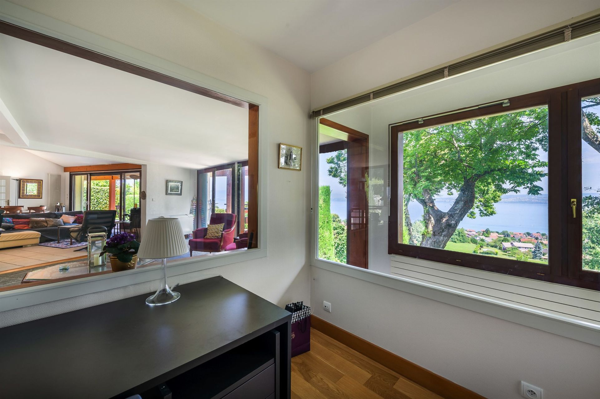 luxury villa 6 Rooms for sale on NEUVECELLE (74500)