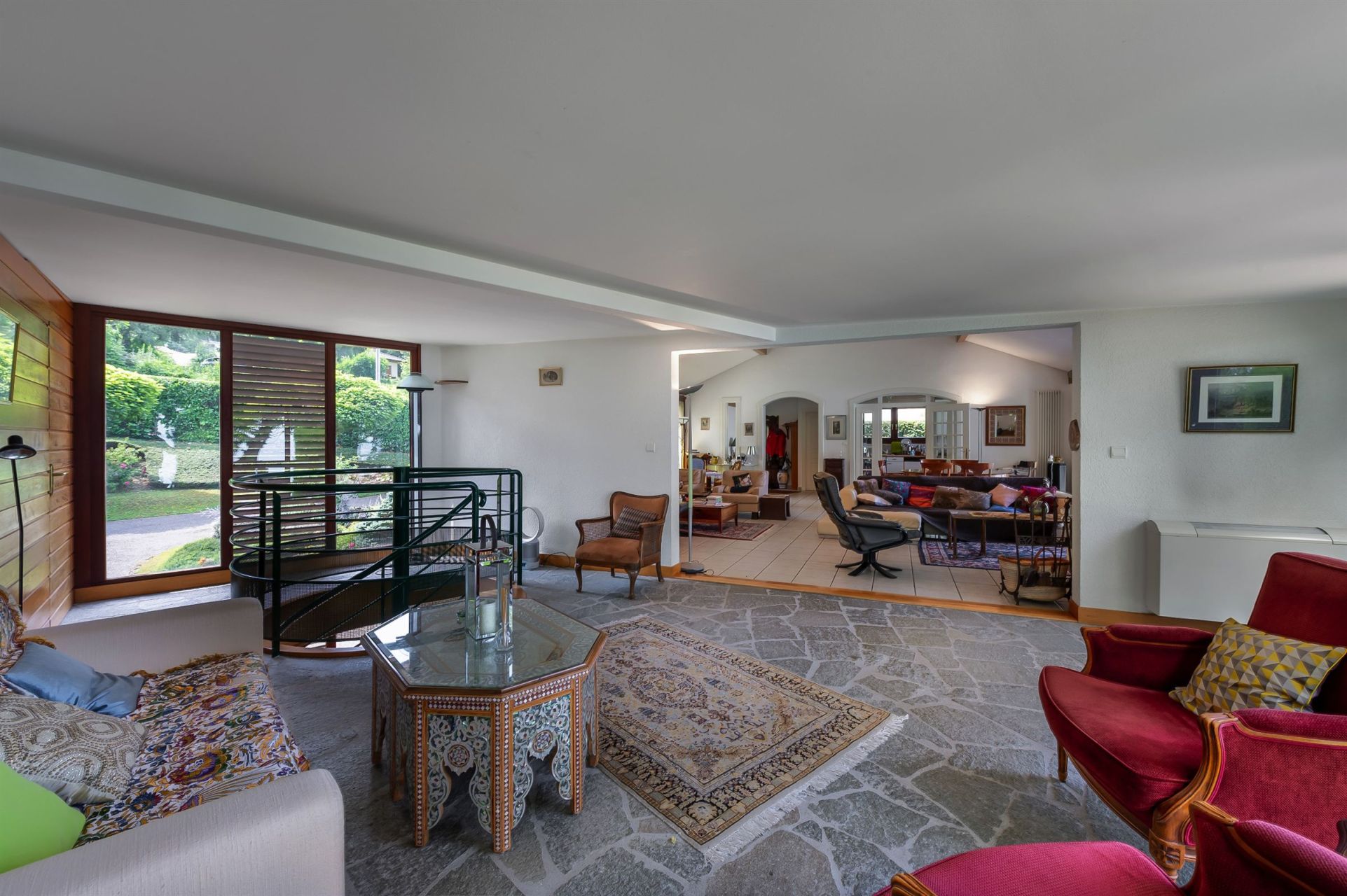 luxury villa 6 Rooms for sale on NEUVECELLE (74500)