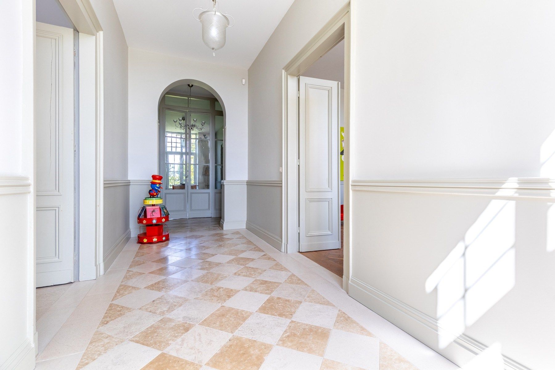 château 12 Pièces en vente sur BORDEAUX (33000)