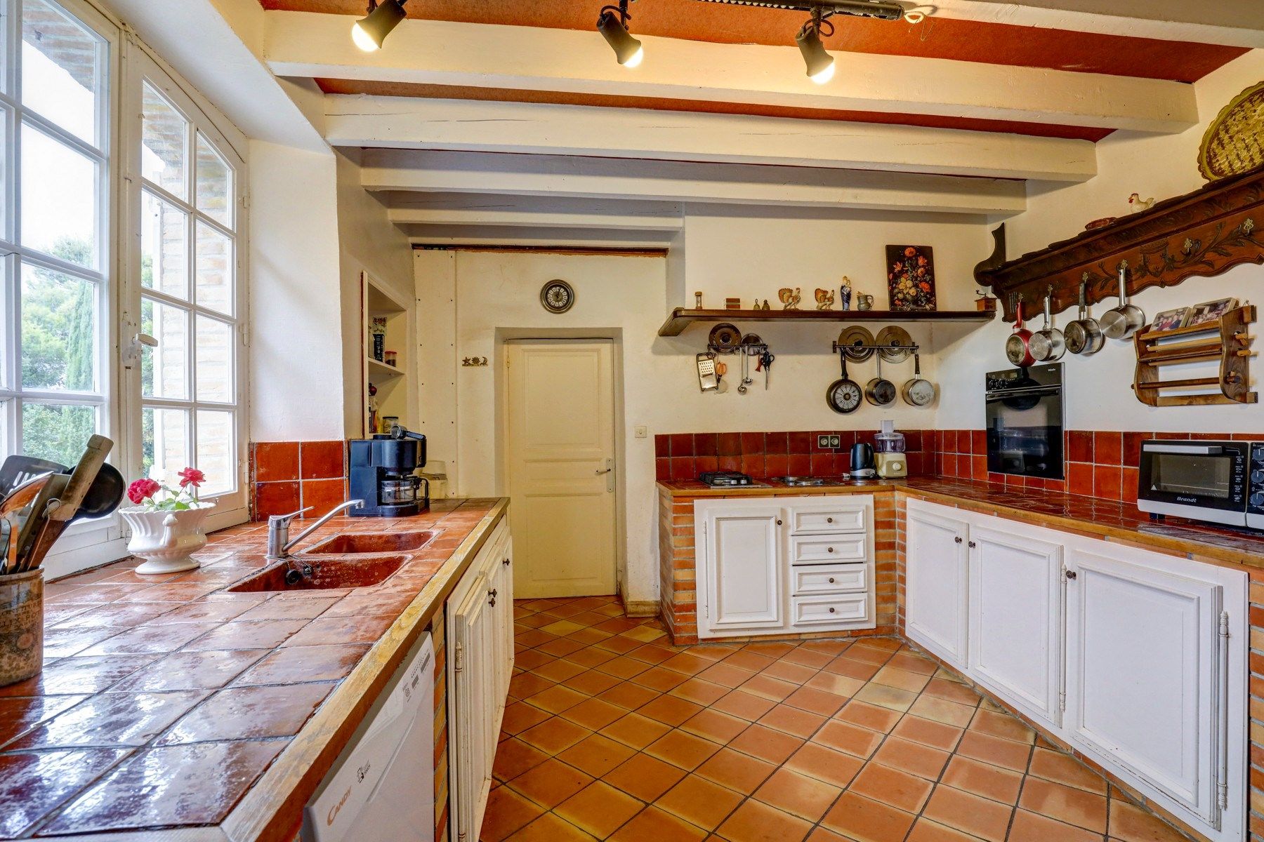 luxury house 10 Rooms for sale on AVIGNONET LAURAGAIS (31290)