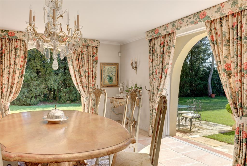 bastide 17 Pièces en vente sur AURIBEAU SUR SIAGNE (06810)