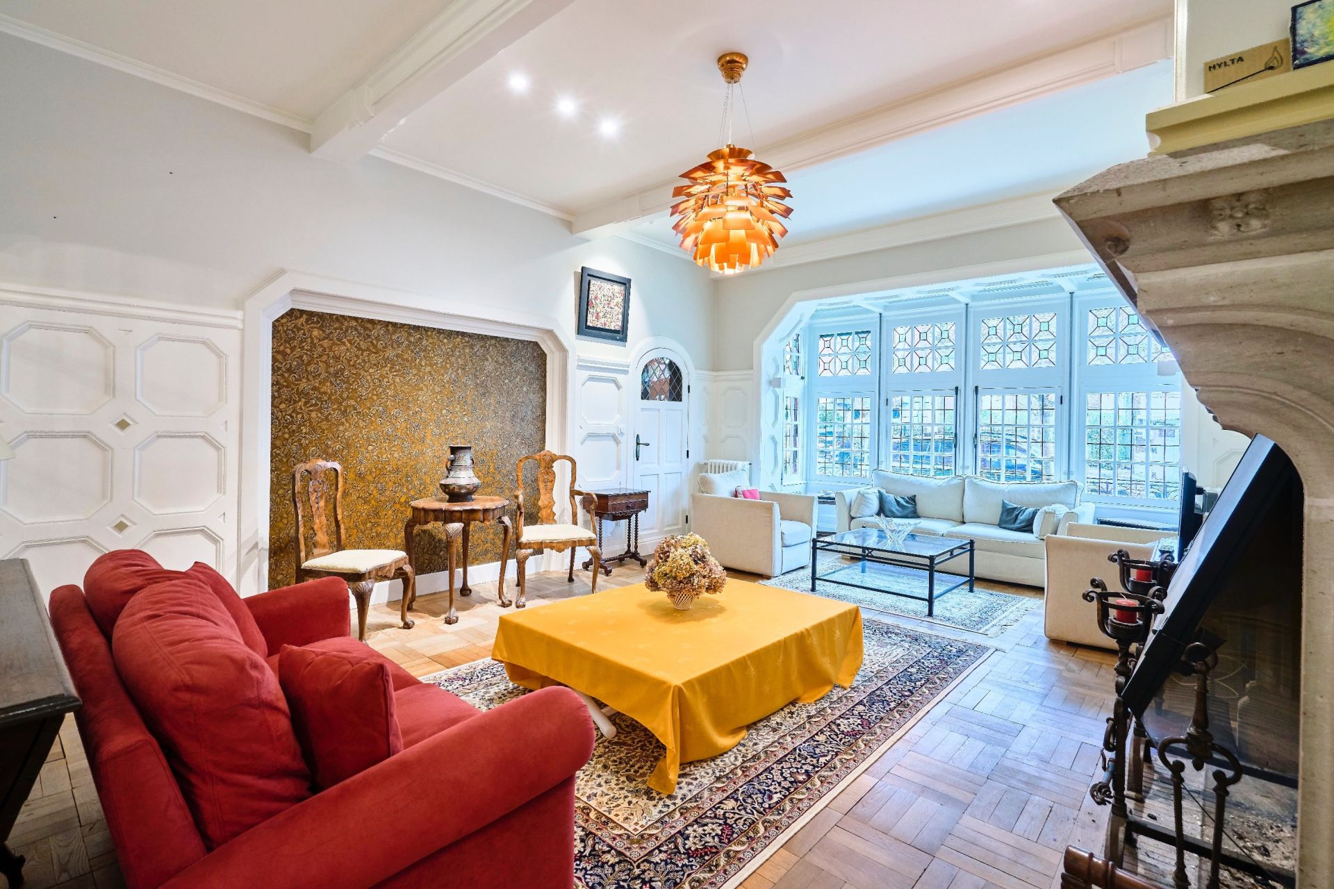 luxury house 8 Rooms for sale on LA MADELEINE (59110)