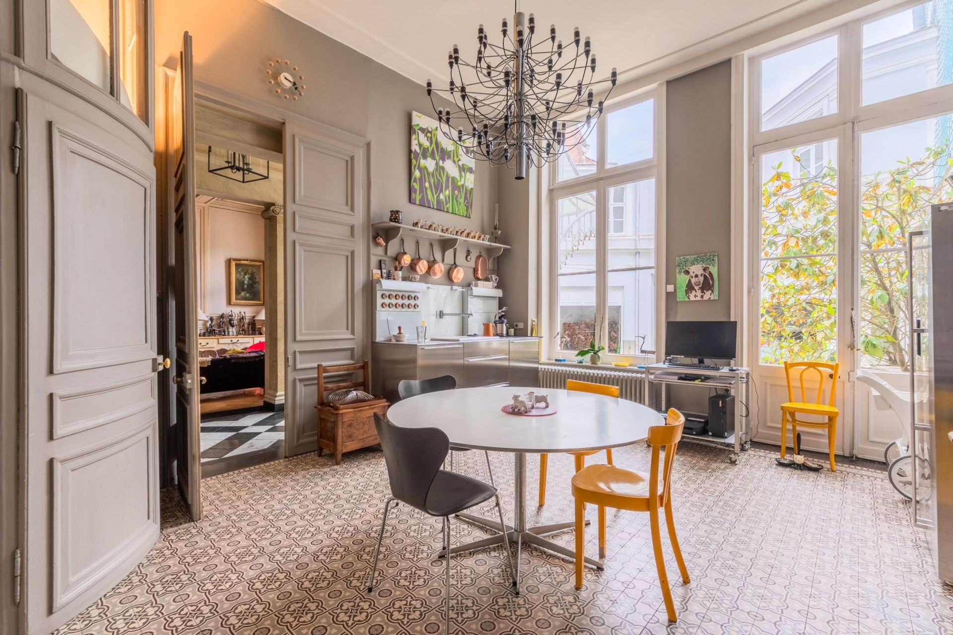 mansion (hôtel particulier) 16 Rooms for sale on LILLE (59000)