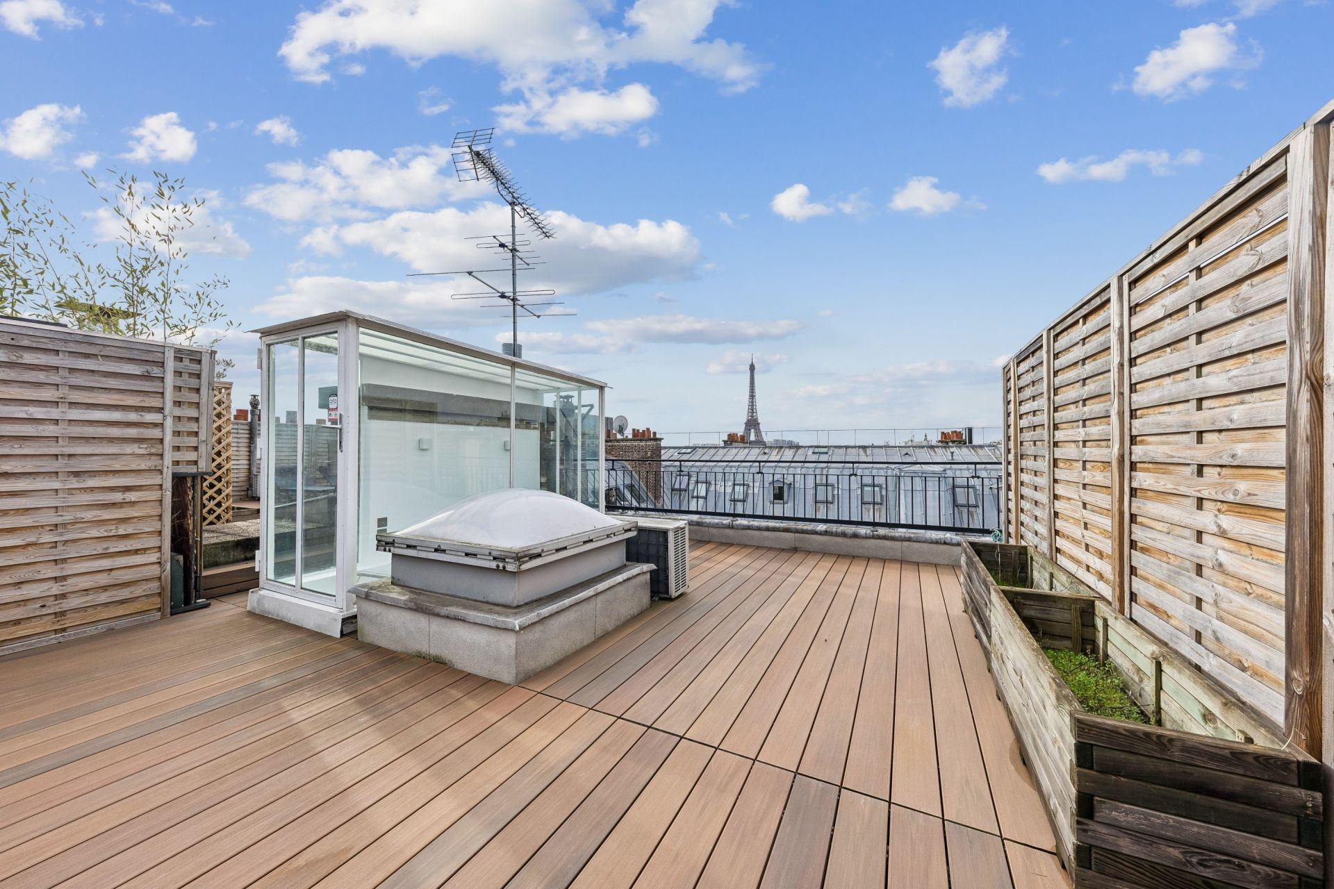 luxury apartment 3 Rooms for sale on PARIS (75008)