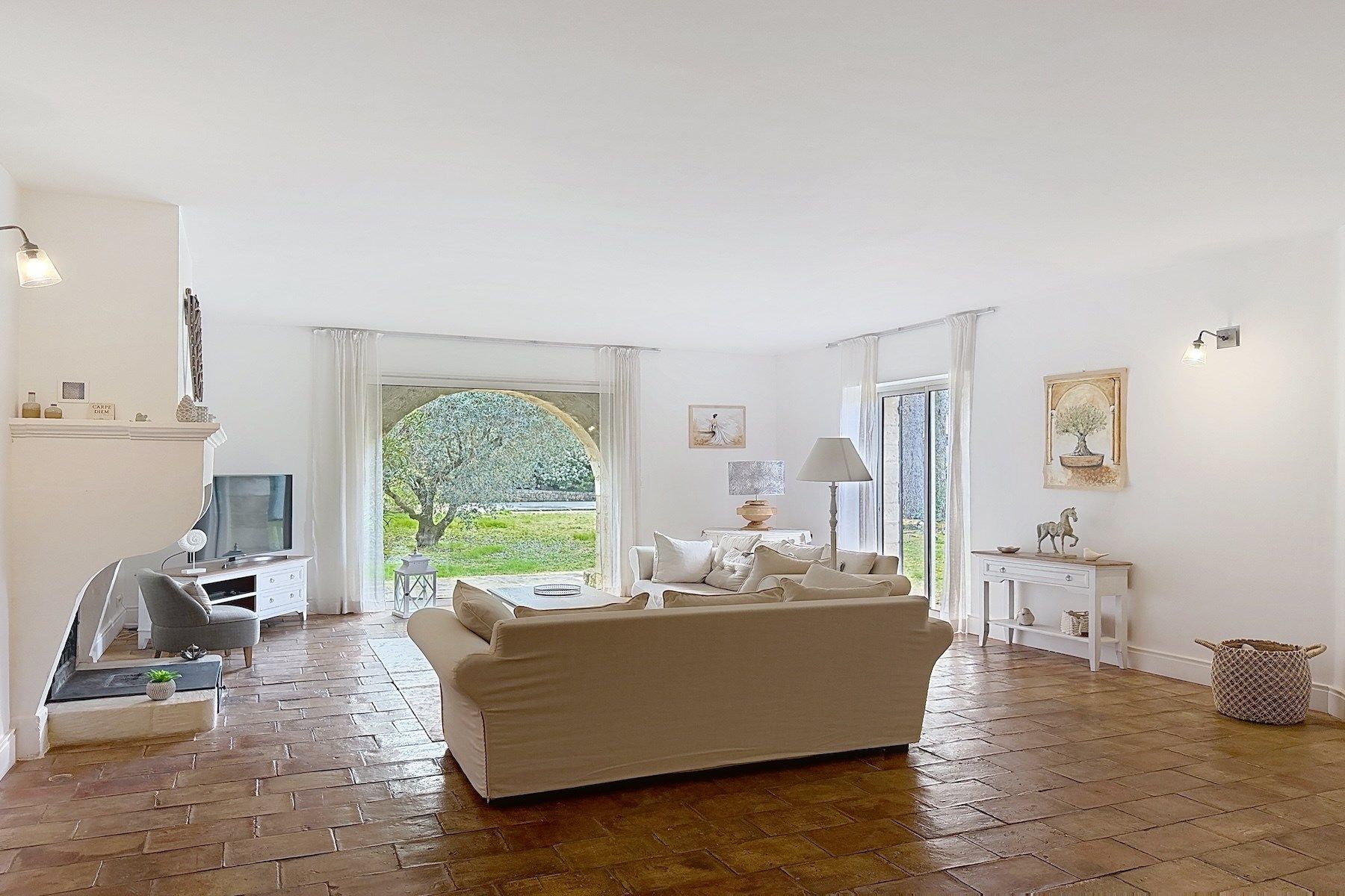 mas 6 Rooms for sale on ST SIFFRET (30700)