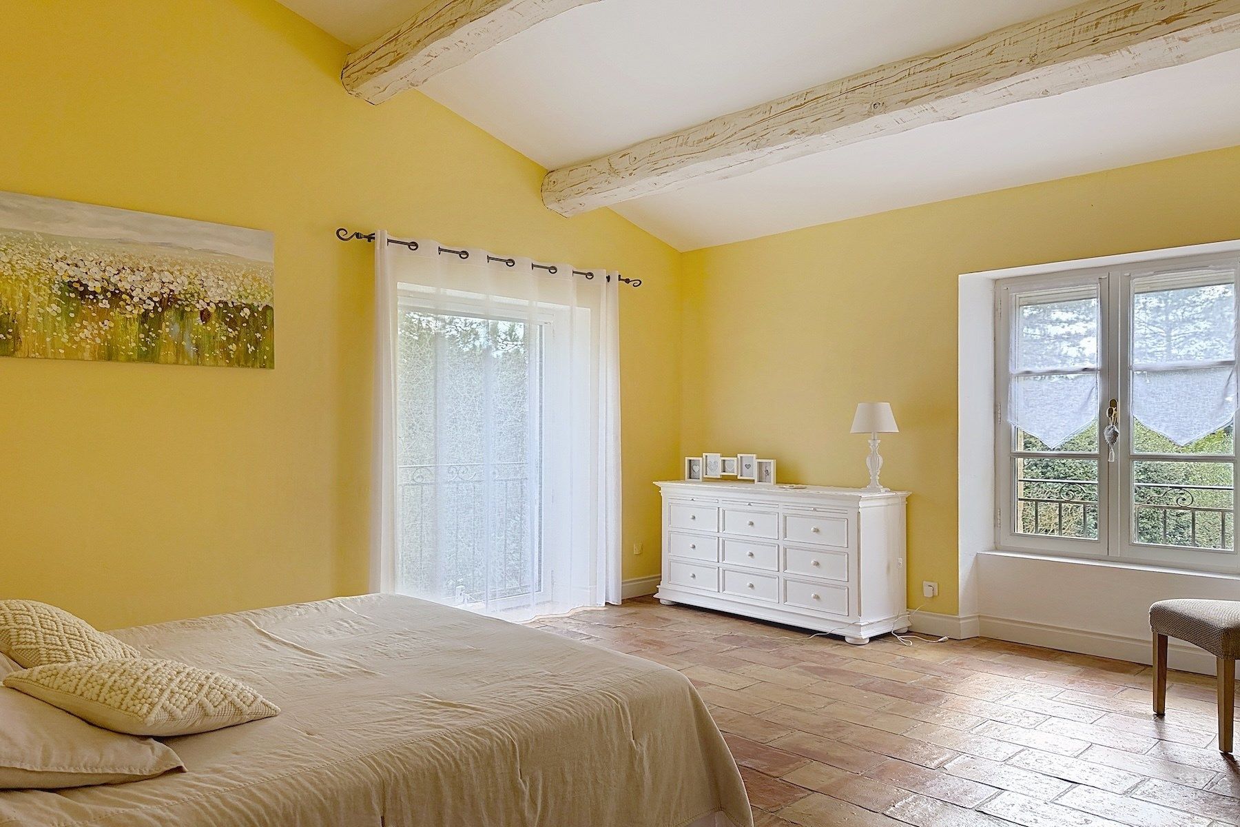 mas 6 Rooms for sale on ST SIFFRET (30700)