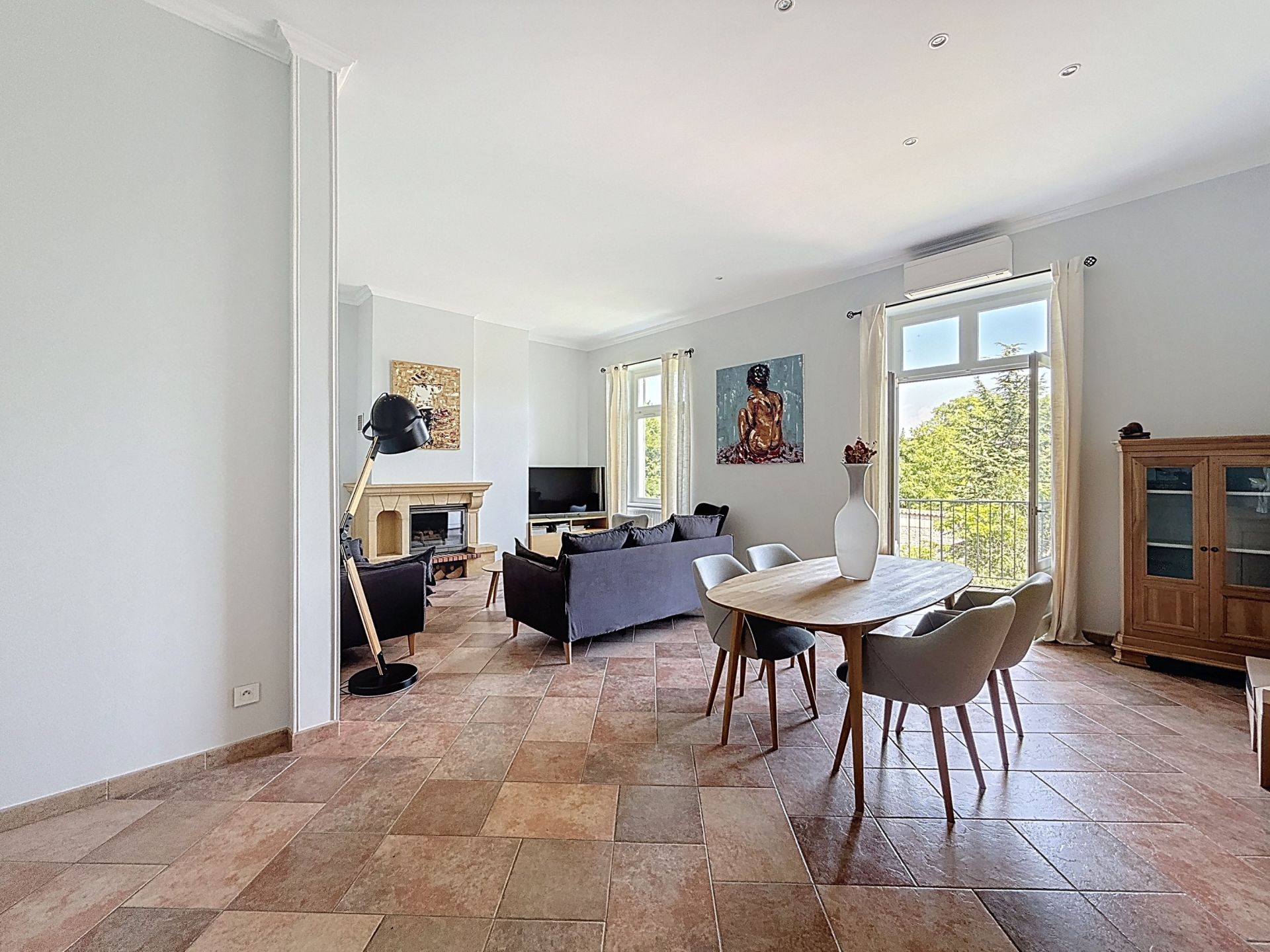 luxury apartment 5 Rooms for sale on STE FOY LES LYON (69110)