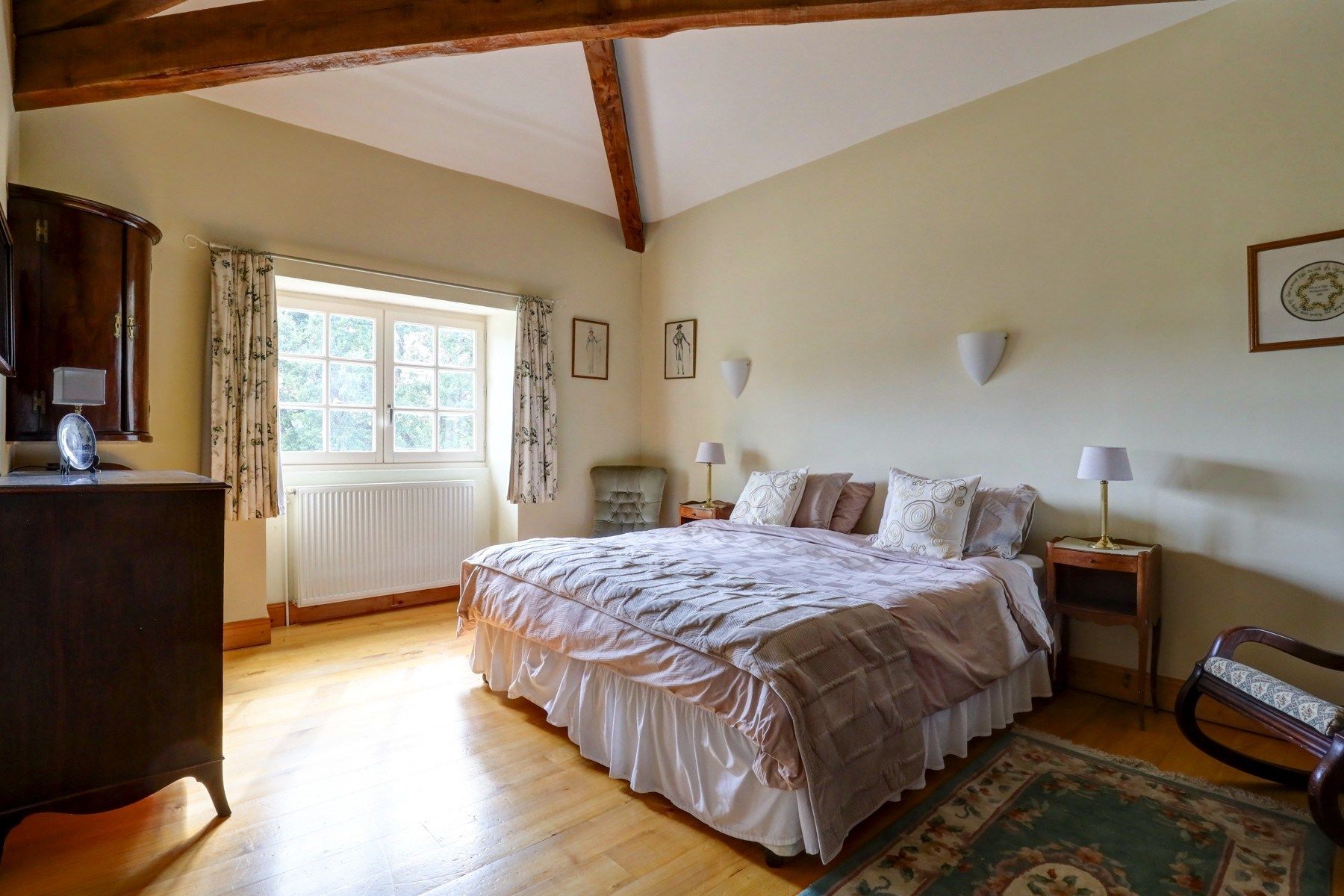 maison de luxe 10 Pièces en vente sur CASTELNAU DE MONTMIRAL (81140)