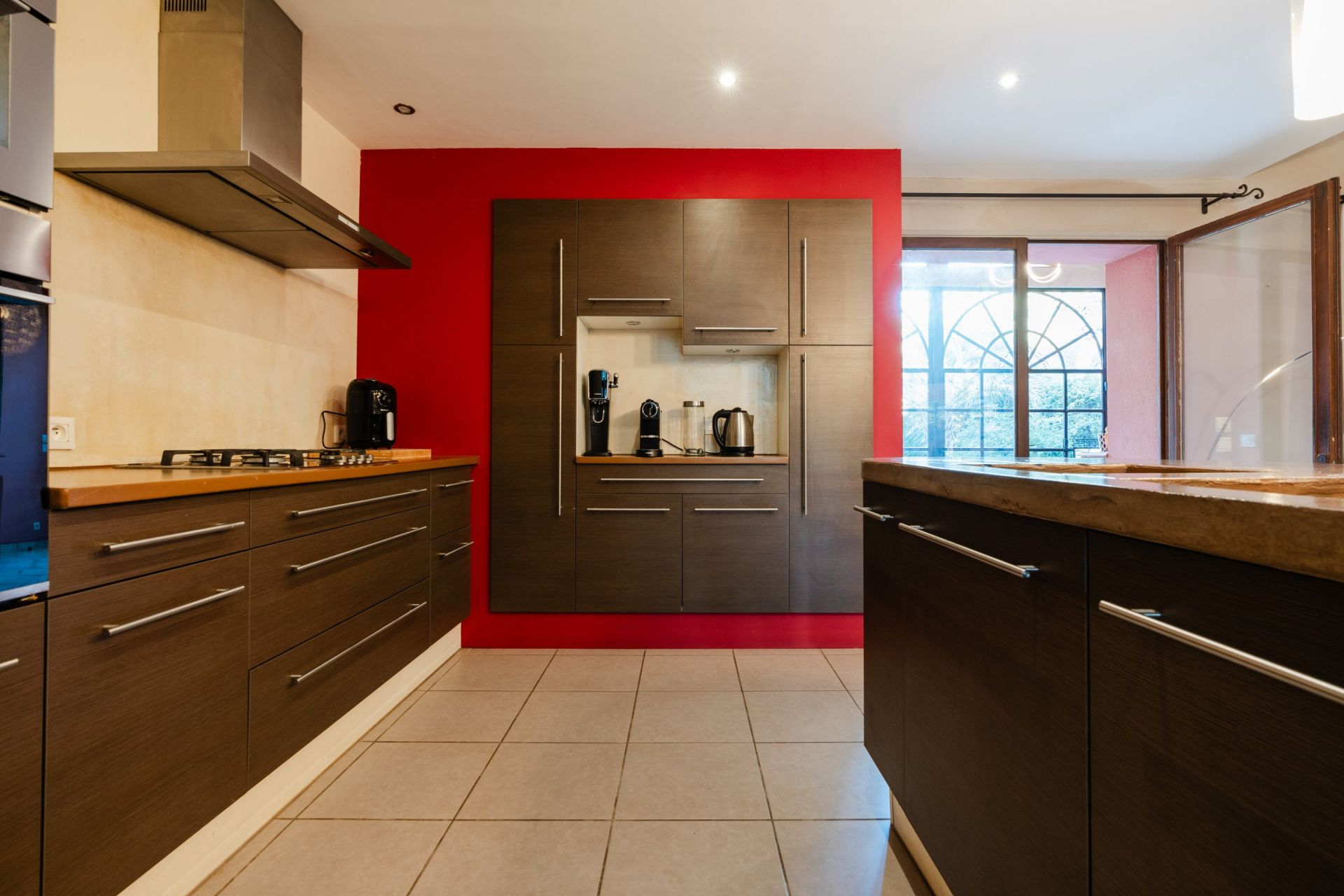luxury house 6 Rooms for sale on SALEILLES (66280)