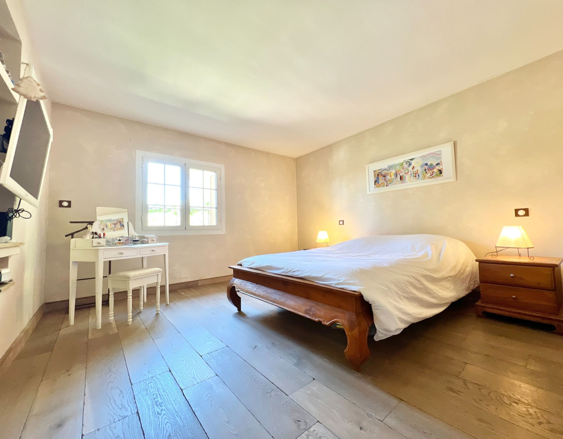 luxury house 6 Rooms for sale on SALEILLES (66280)