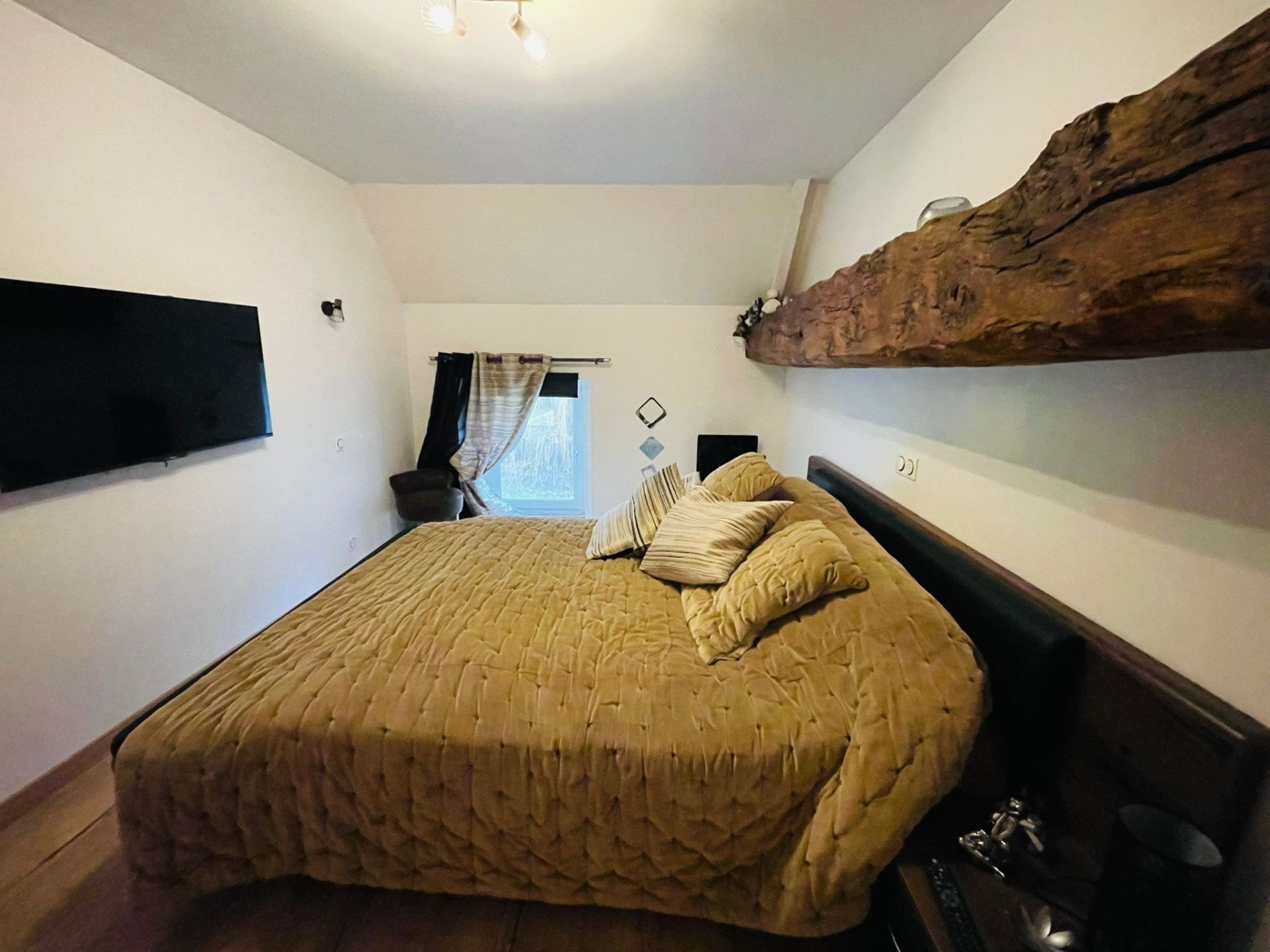 maison normande 14 Pièces en vente sur REVIERS (14470)